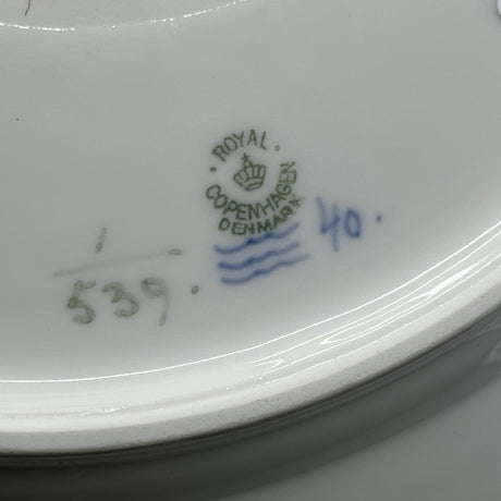 Mussel painted Half-blonde dish 1/539