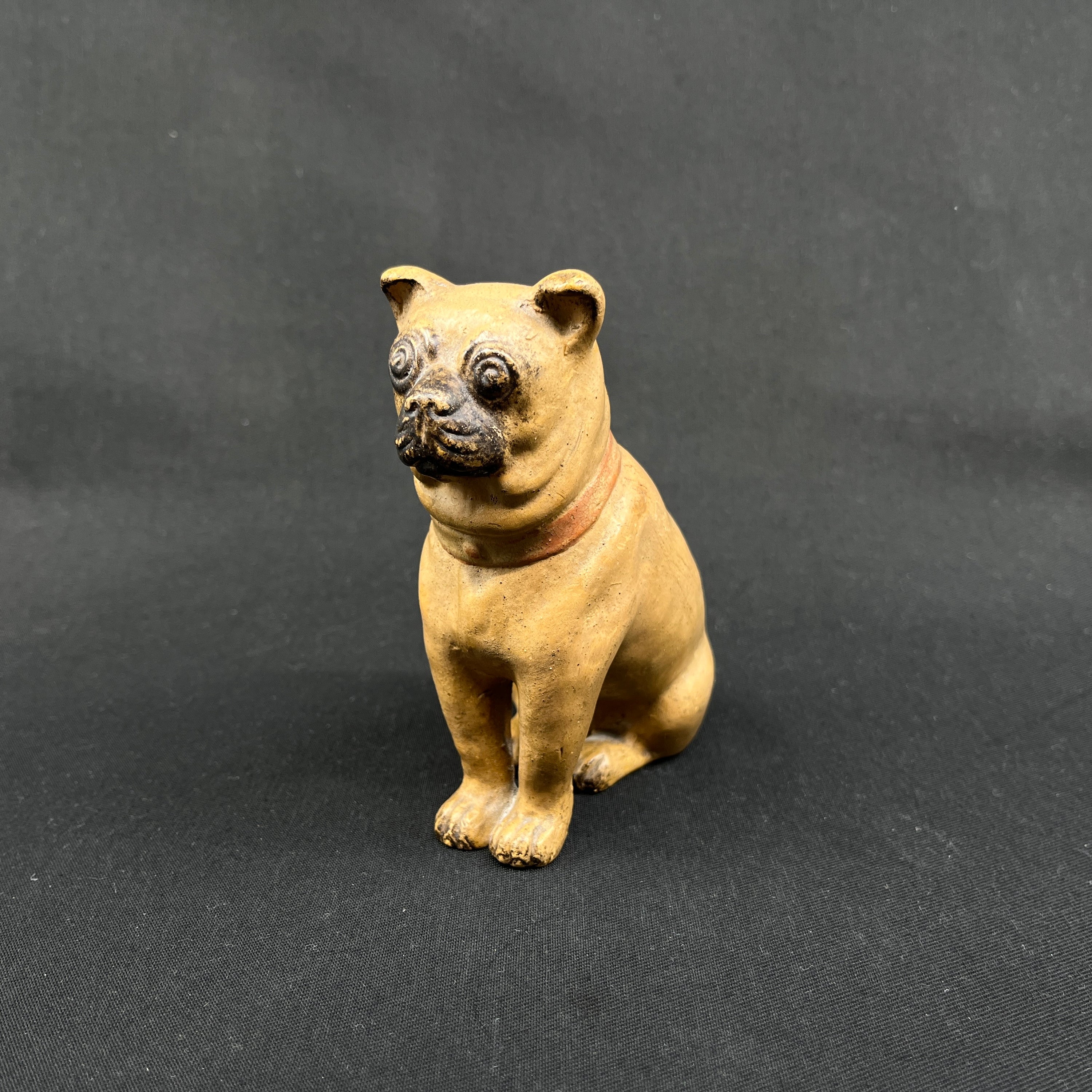 Sparebøsse formet som en bulldog