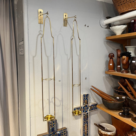 Et par moderne dansk design væghængte lysestager