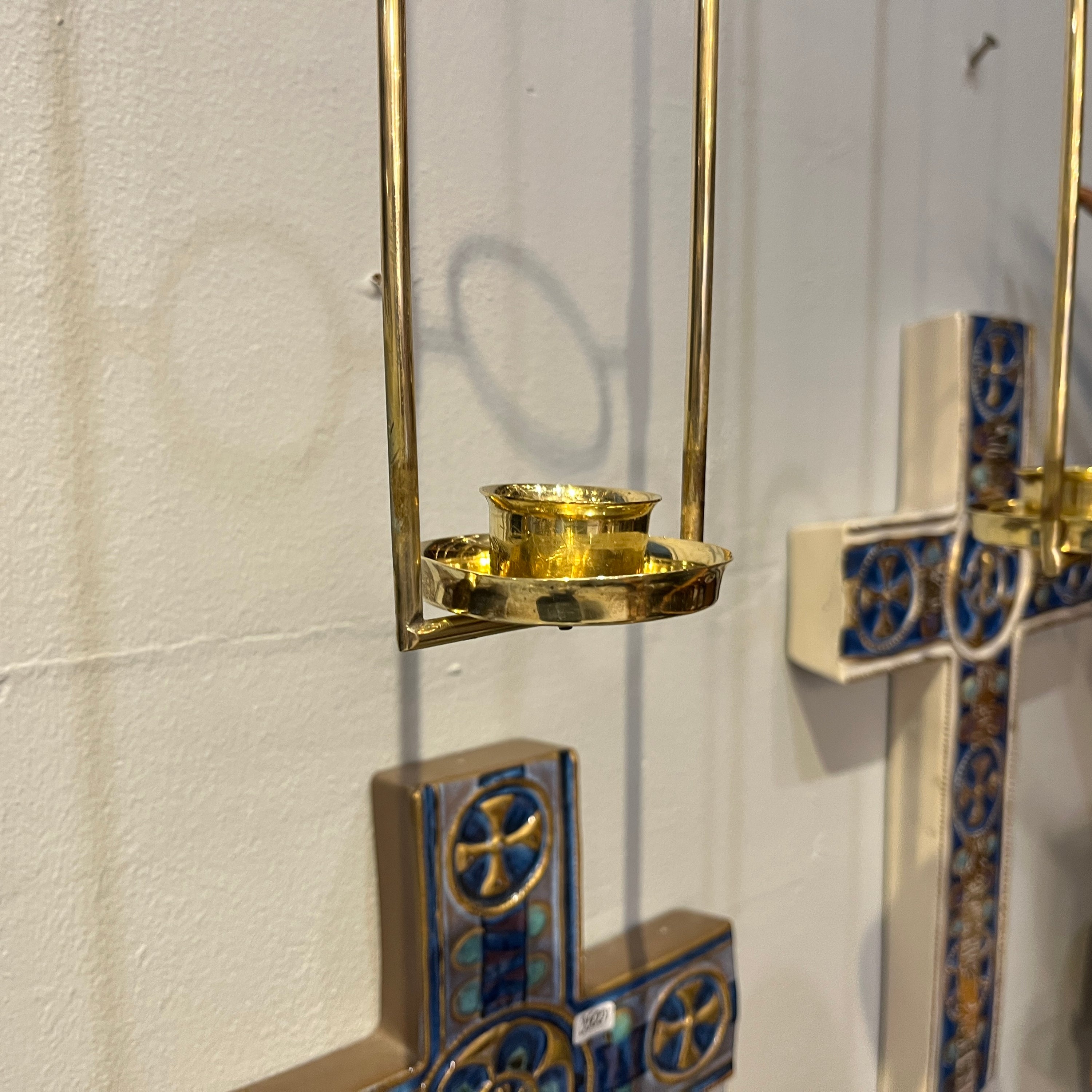 Et par moderne dansk design væghængte lysestager