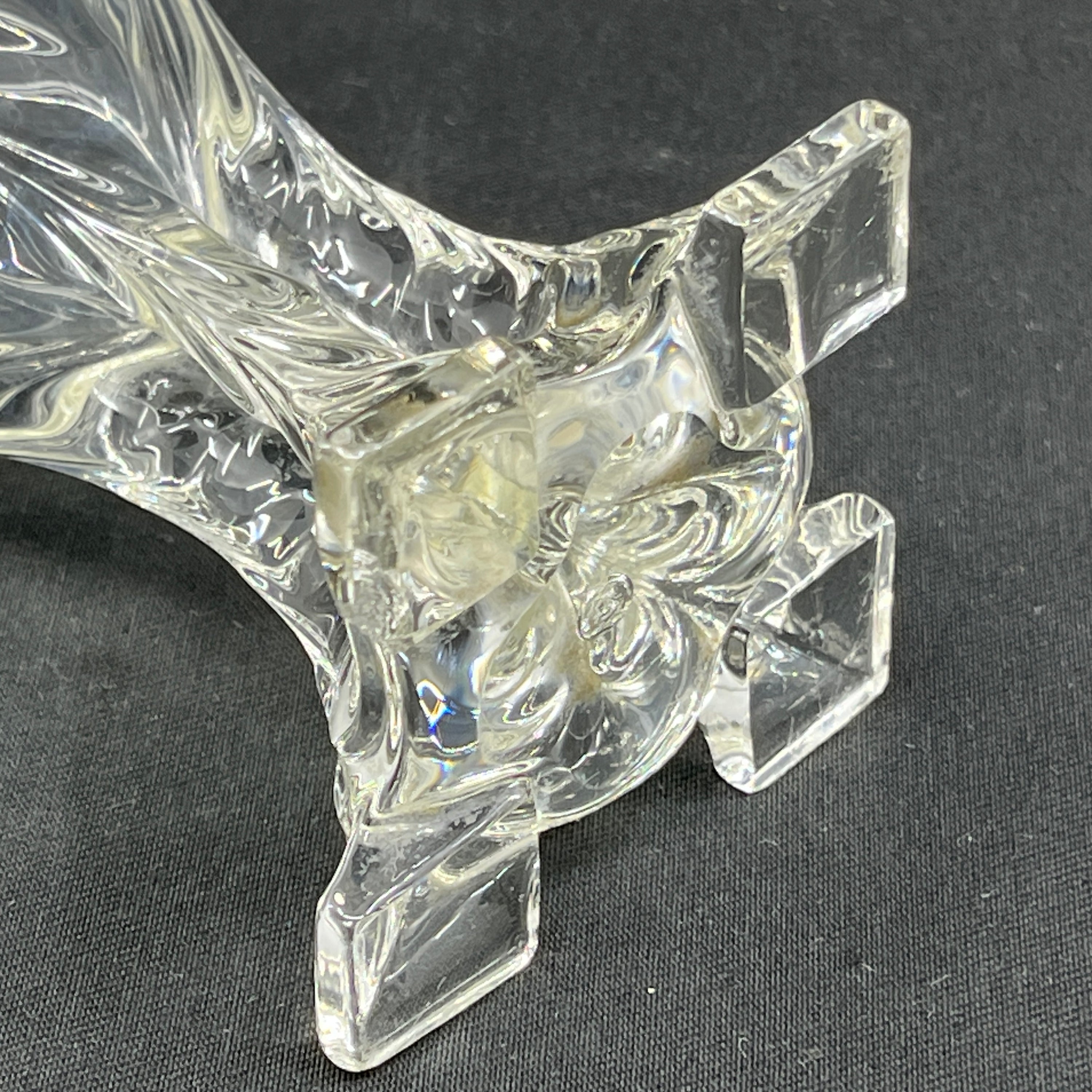 Høj vase med "ben" fra 1920'erne