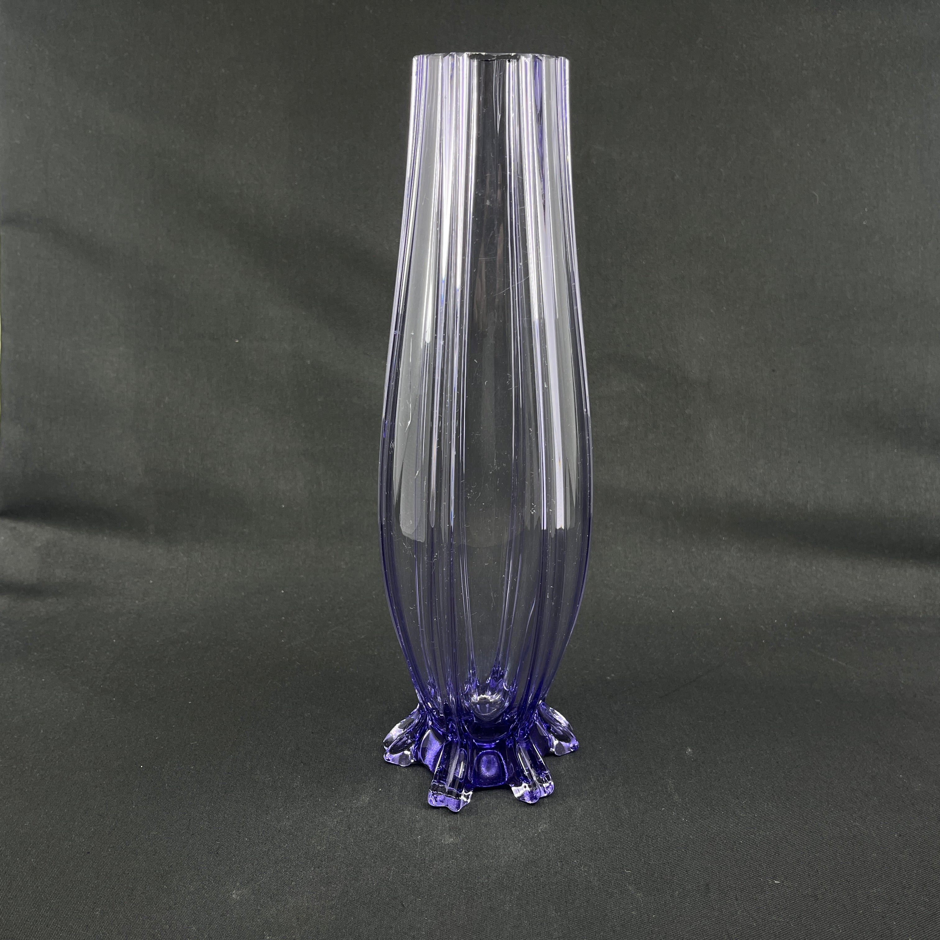 Lilla vase fra 1920'erne, 30 cm.