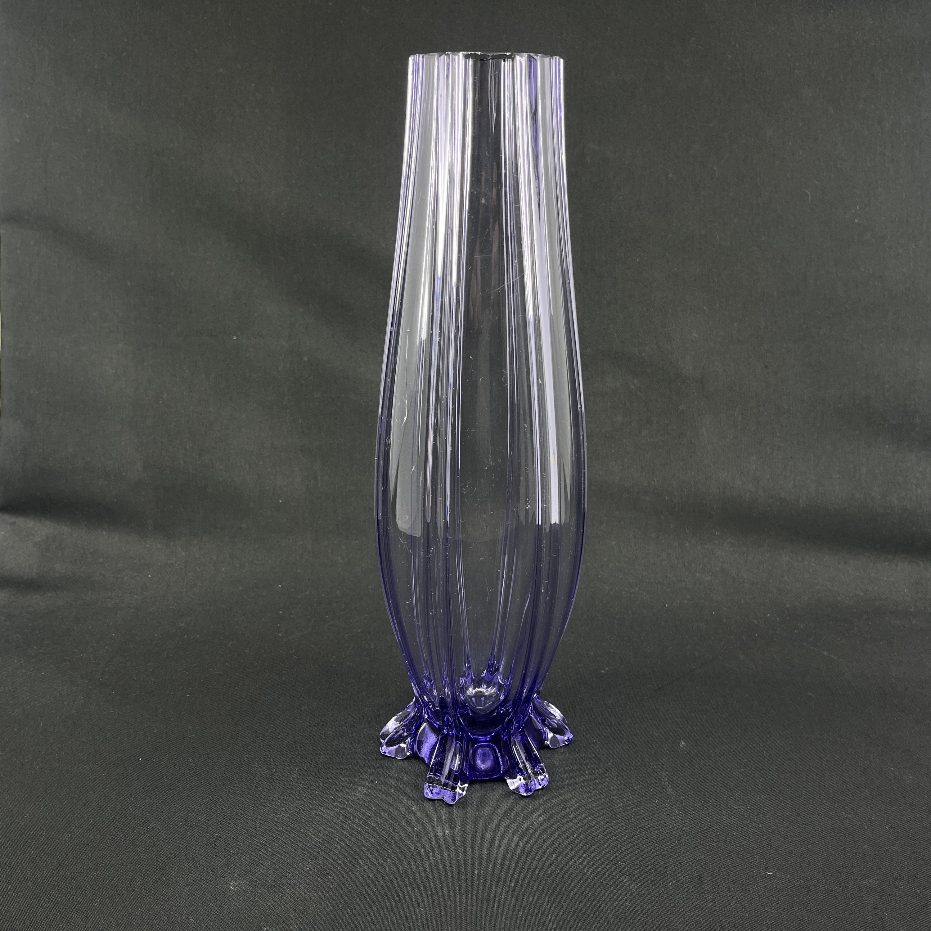 Lilla vase fra 1920'erne, 30 cm.