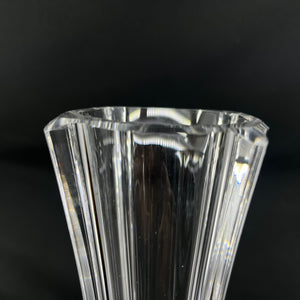 A tall lily vase, 49 cm.