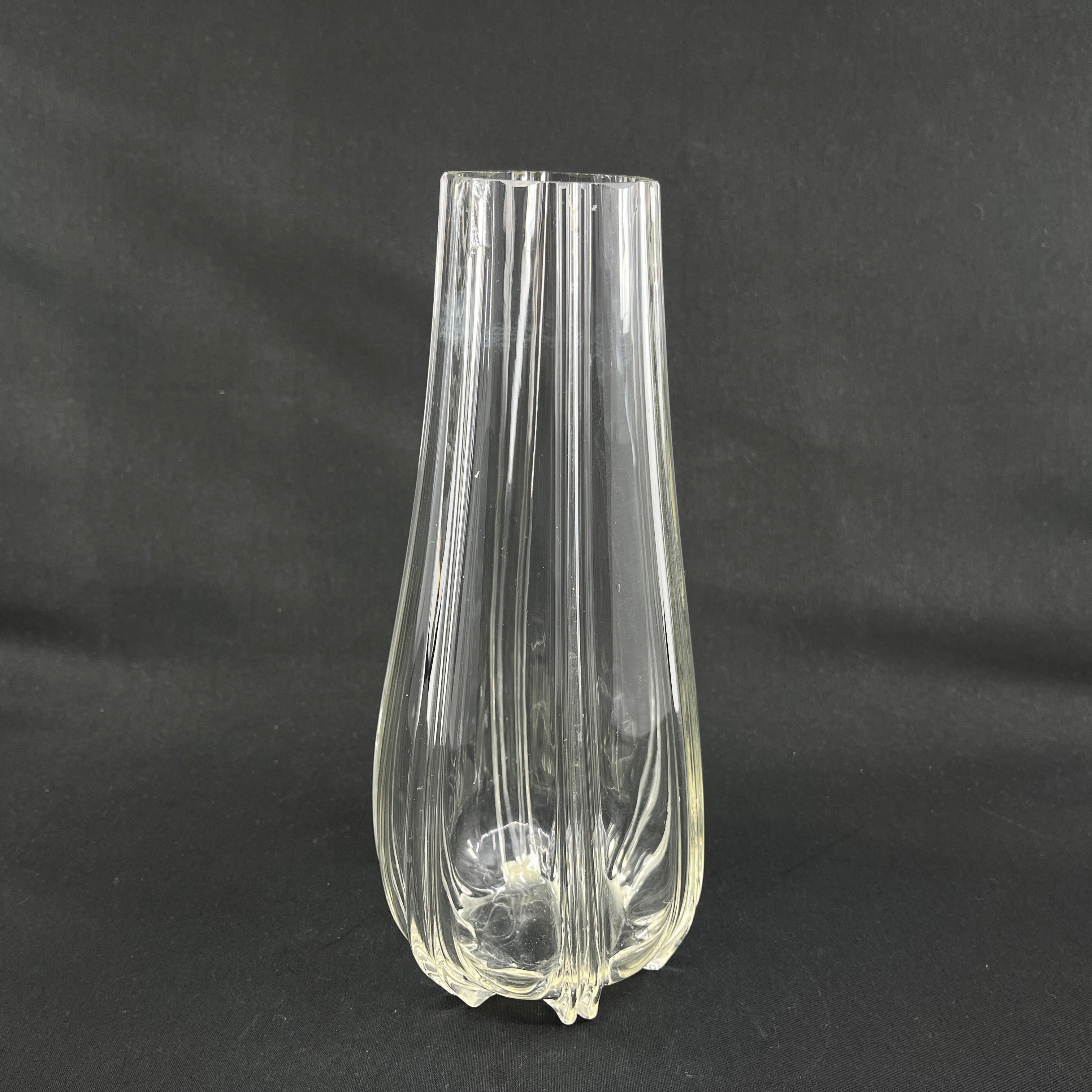 Fin dråbeformet vase fra 1920'erne, 25 cm.