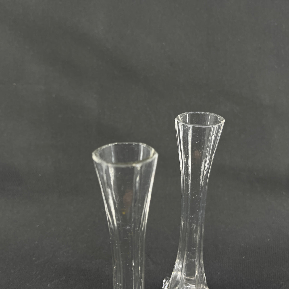 Et par vaser fra 1920'erne, 16 cm.