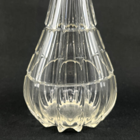 Høj vase med fine slibninger, 25 cm.