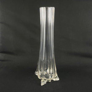 Fin "kvadratisk" vase fra 1920'erne, 30 cm.