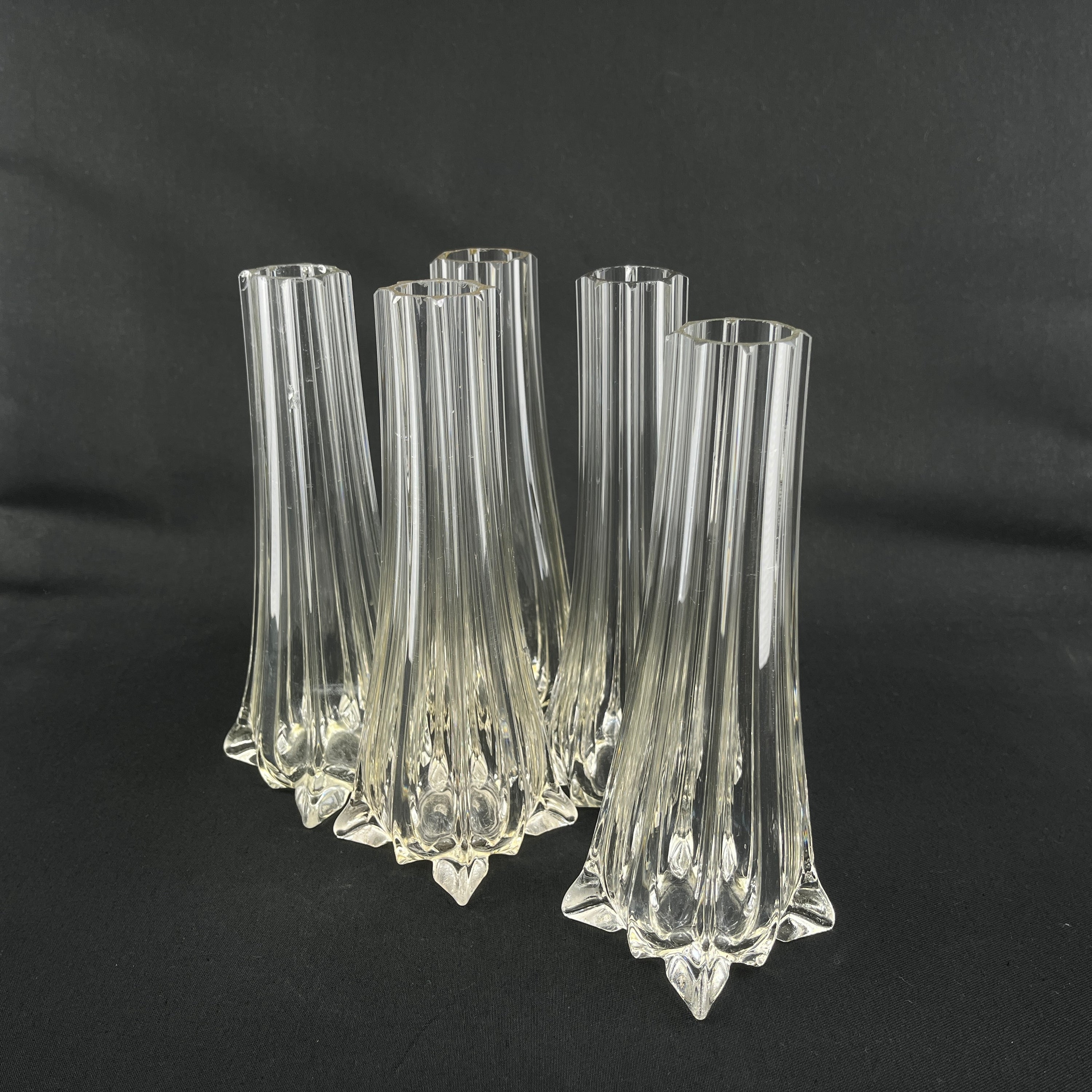 Fine "kvadratiske" vaser fra 1920'erne, 20 cm.