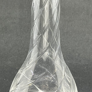 En snoet vase fra 1930'erne, 23 cm.