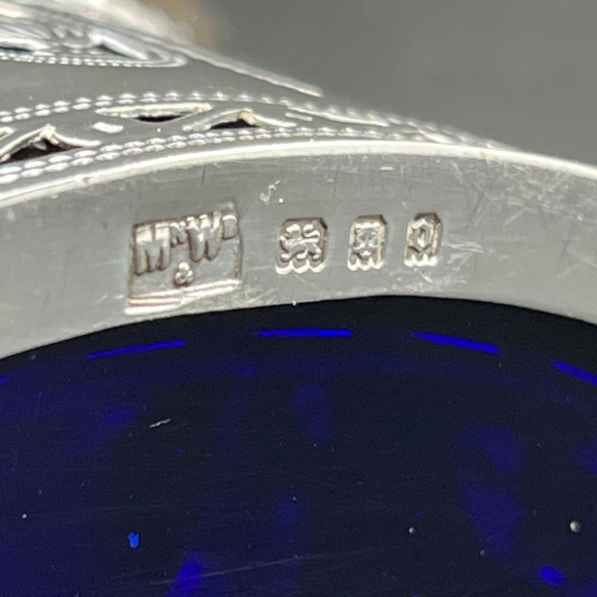 Silver mustard jar from 1929