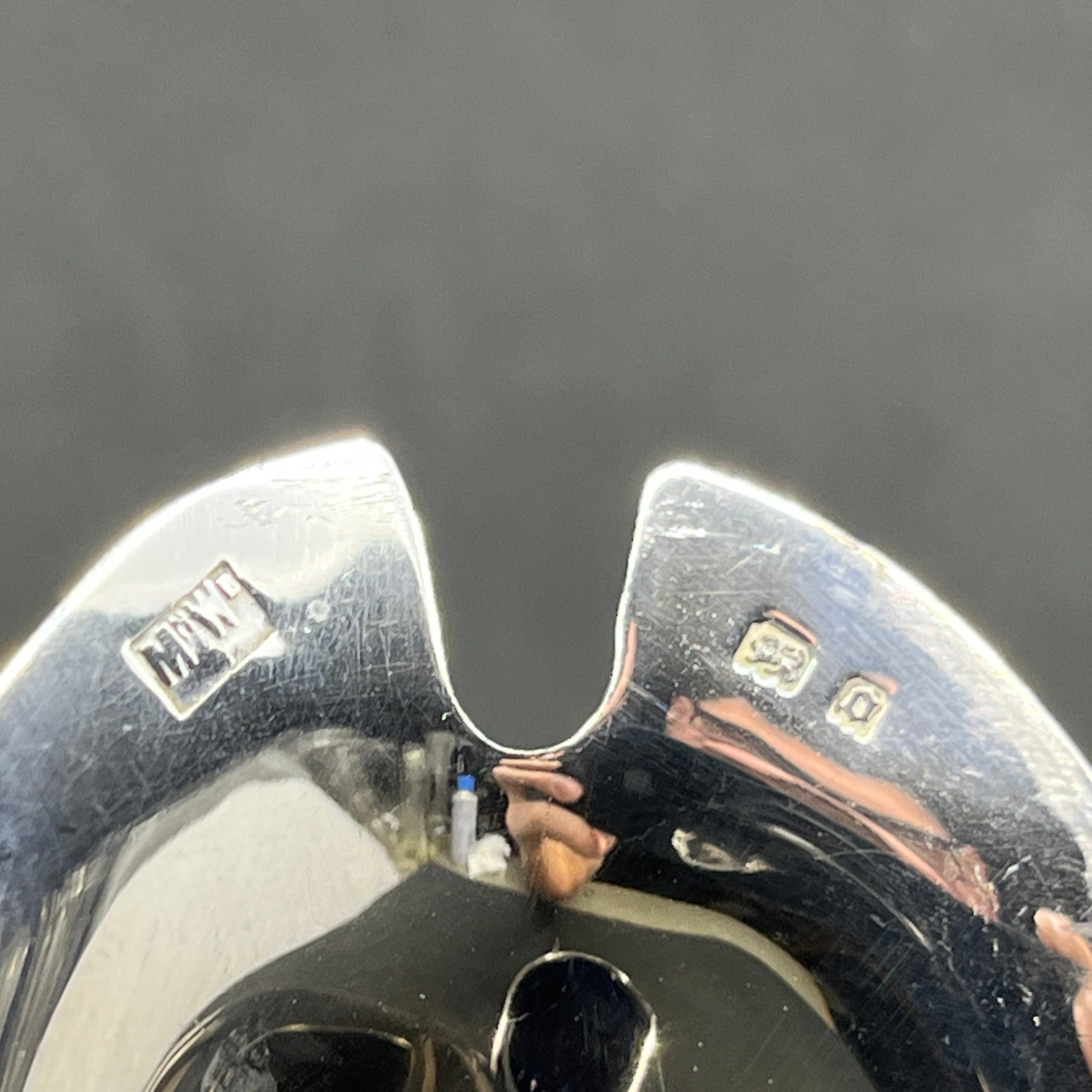 Sennepskrukke i sølv fra 1929