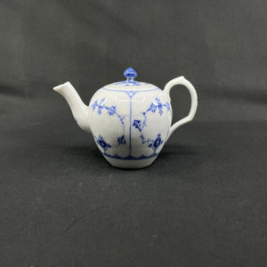 Small rare Blue Fluted Plain teapot, 1/247