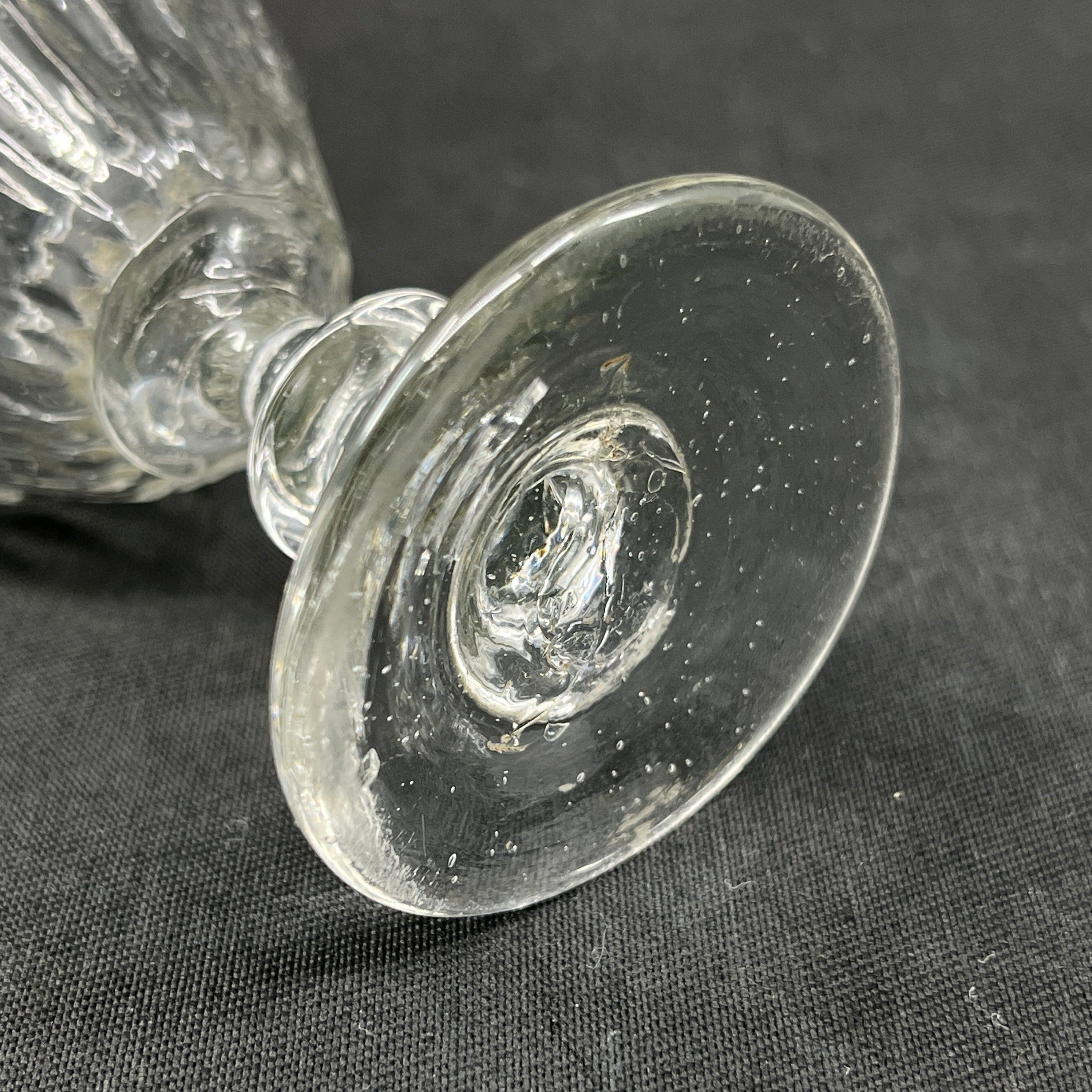 Fastblæst glas fra Conradsminde