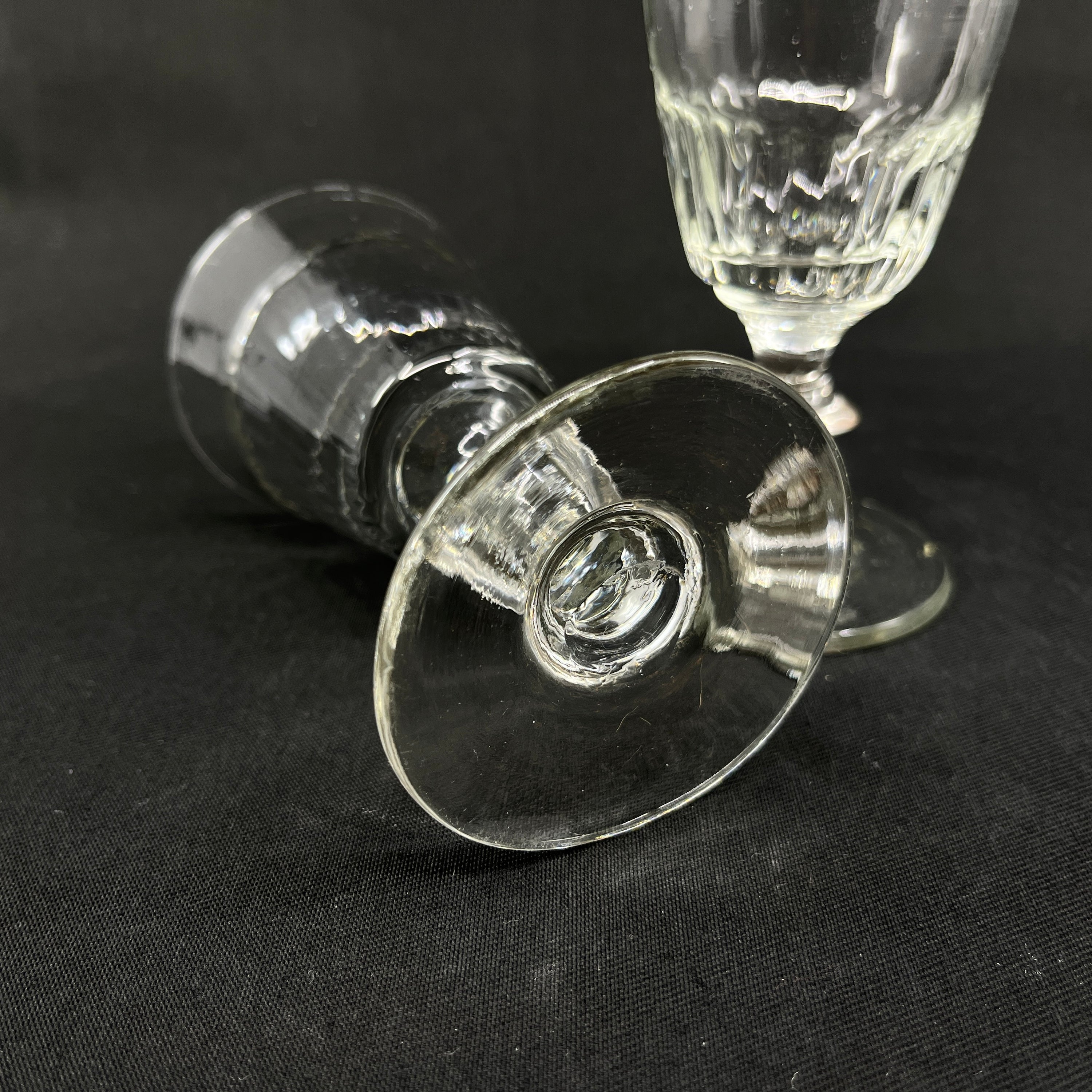 Blown Wellington wine glass from the 19th century