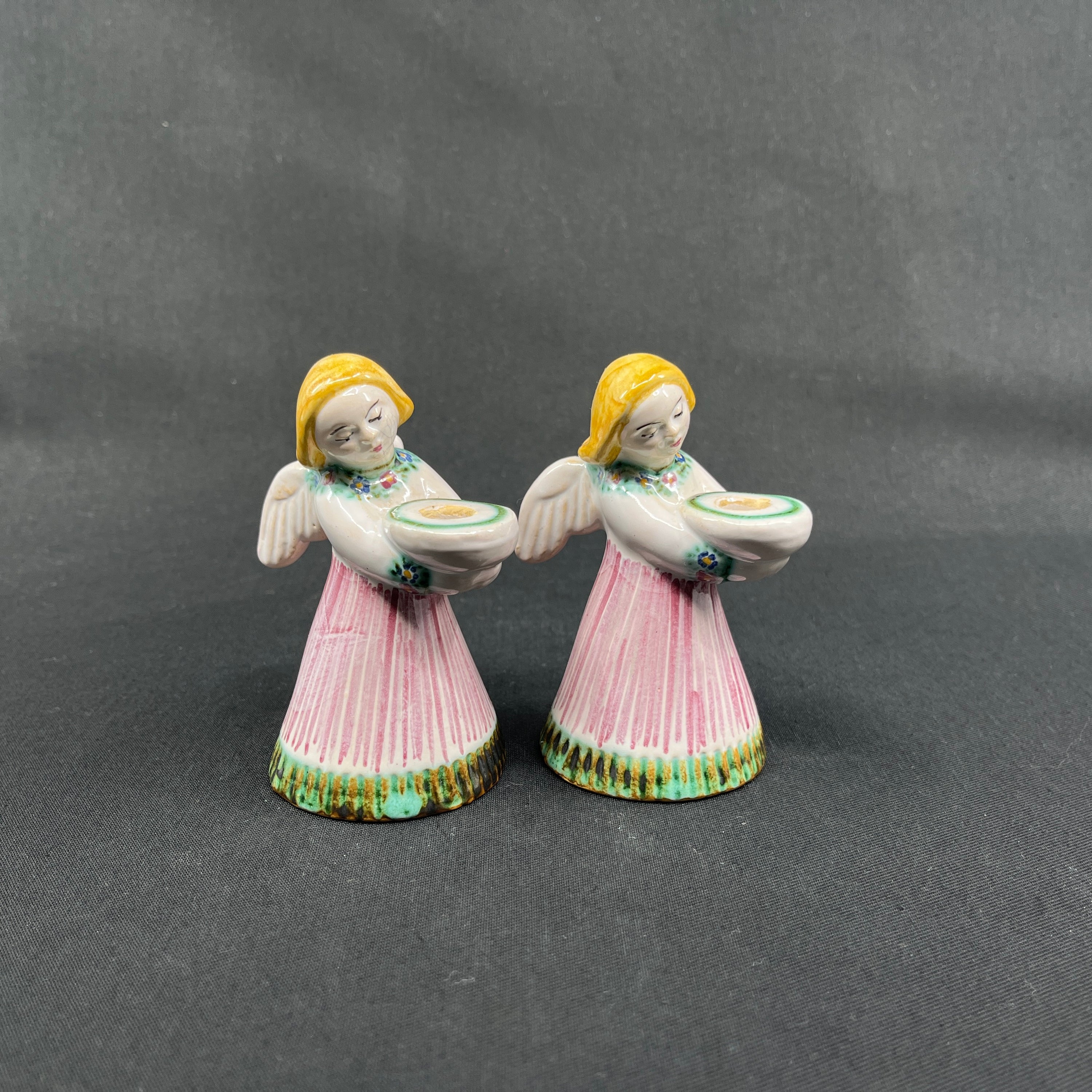 Lyserød engel fra L. Hjorth, 9 cm.