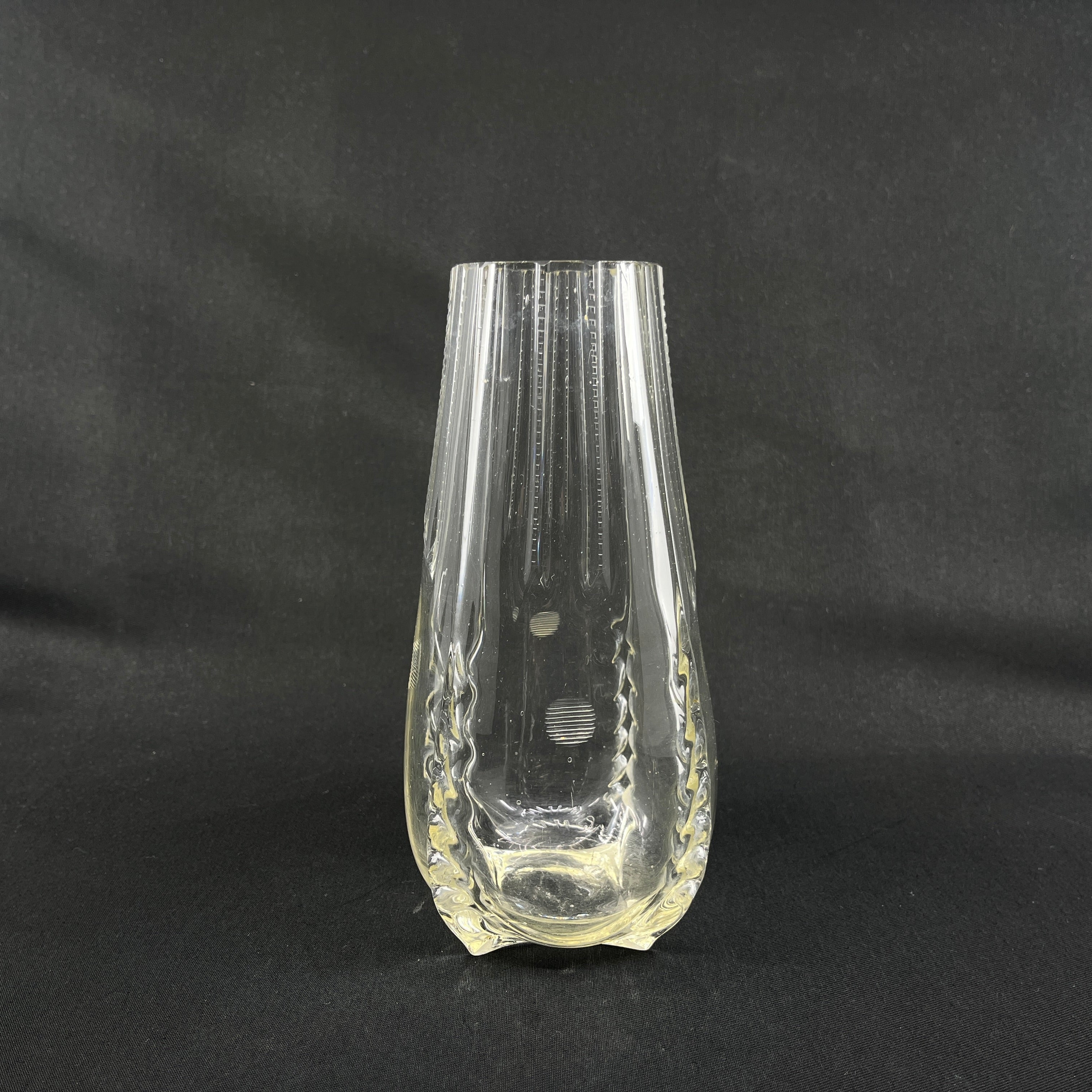 Dråbeformet vase fra 1920'erne, 20 cm.