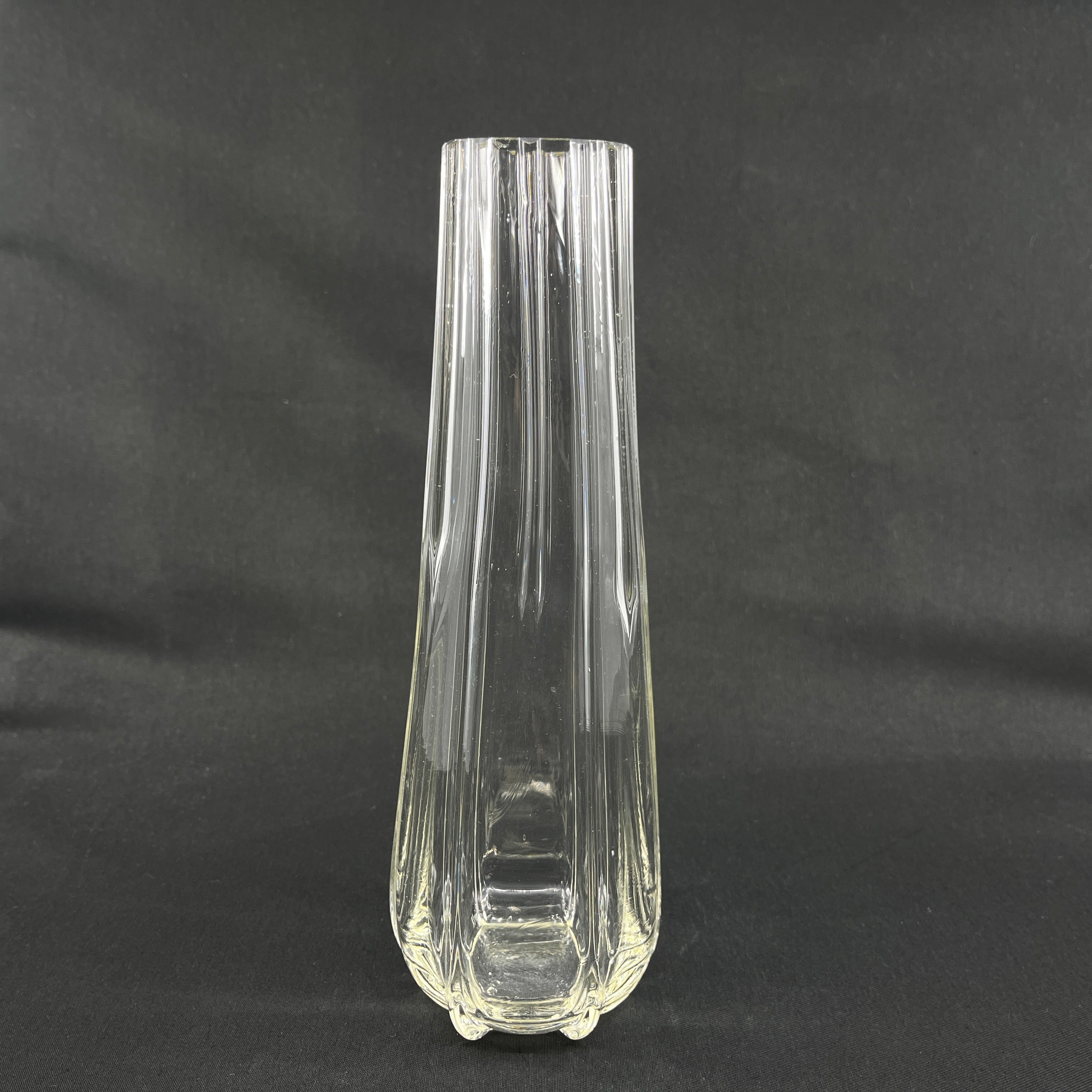 Slank dråbeformet vase fra 1920'erne, 26 cm.