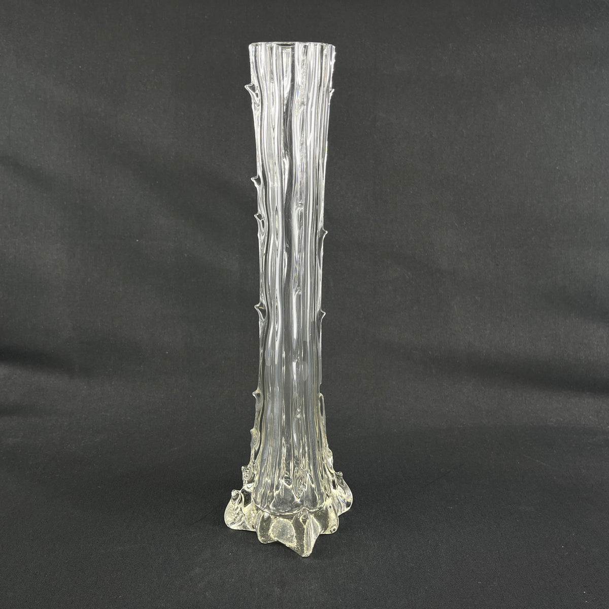 Fin tornet vase fra 1920'erne, 30 cm.