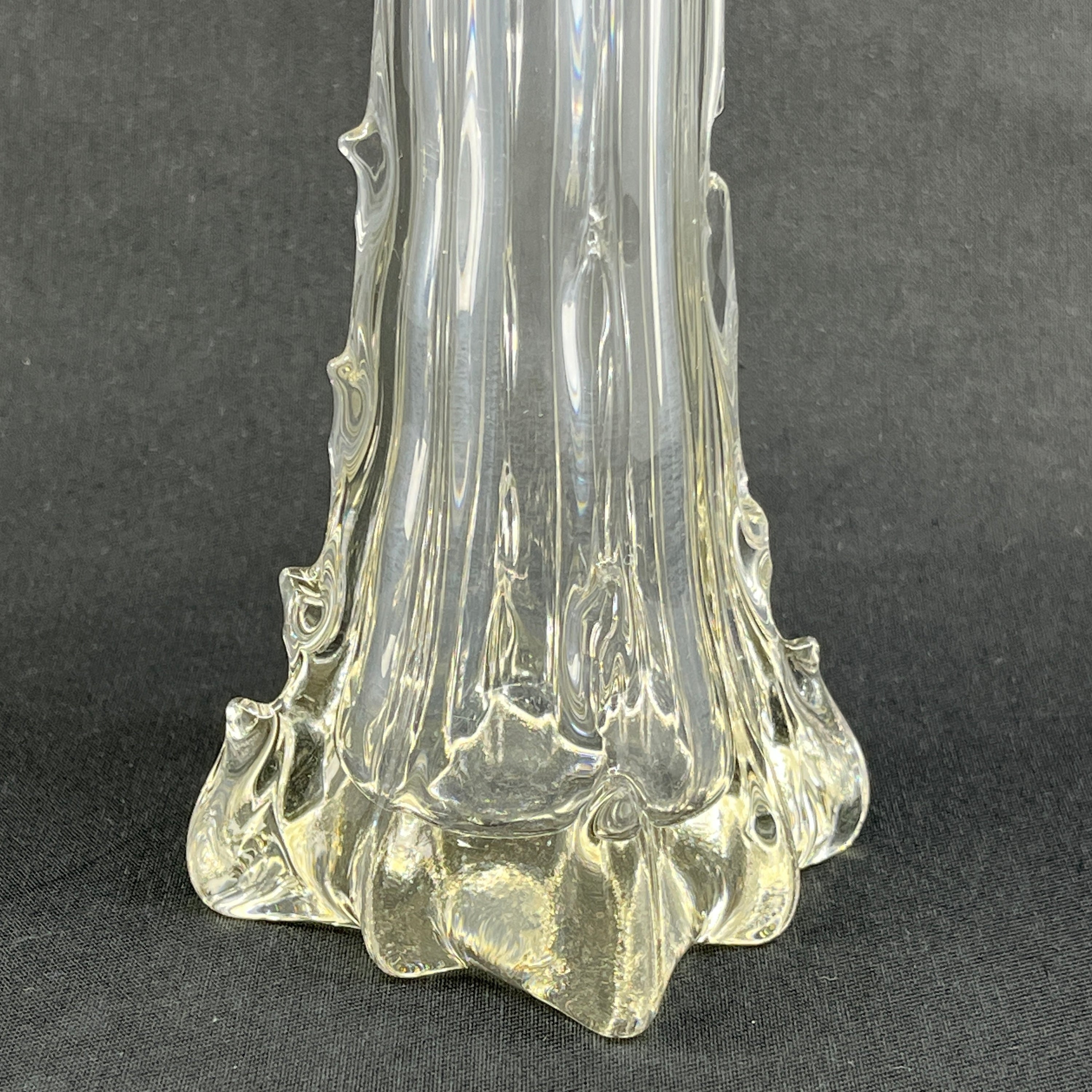 Fine thorned vase from the 1920s, 30 cm.