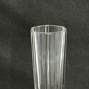 Beautiful polished lily vase from the 1920s, 20 cm.