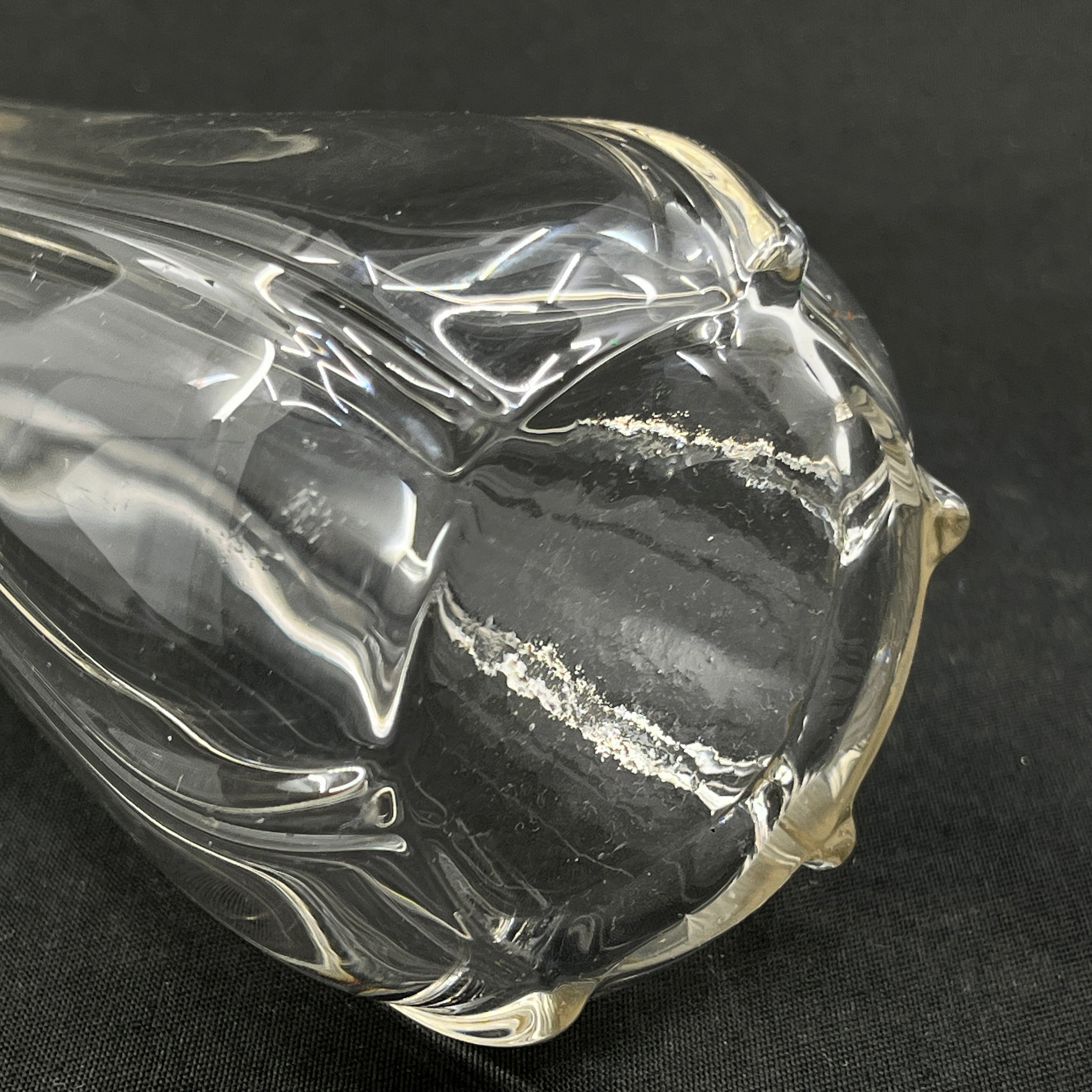 Fine slim vase from the 1920s, 21 cm.