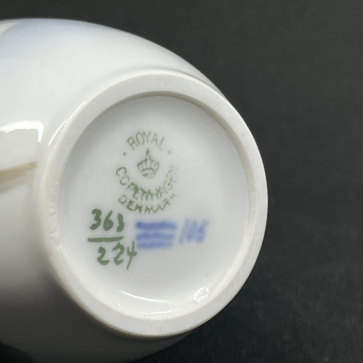 Sjælden lille vase fra Royal Copenhagen