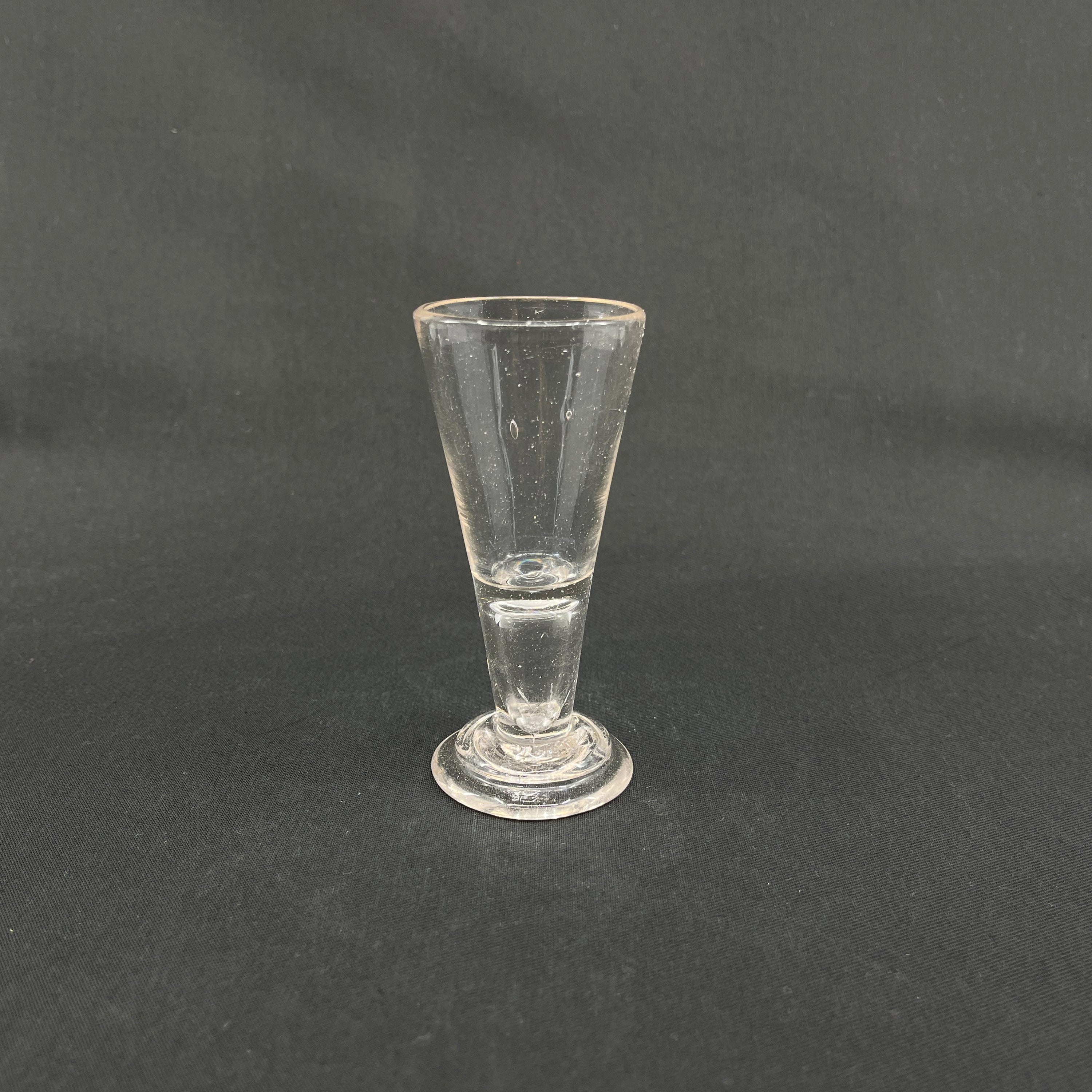 Frimurerglas med luftperle, 10,5 cm.