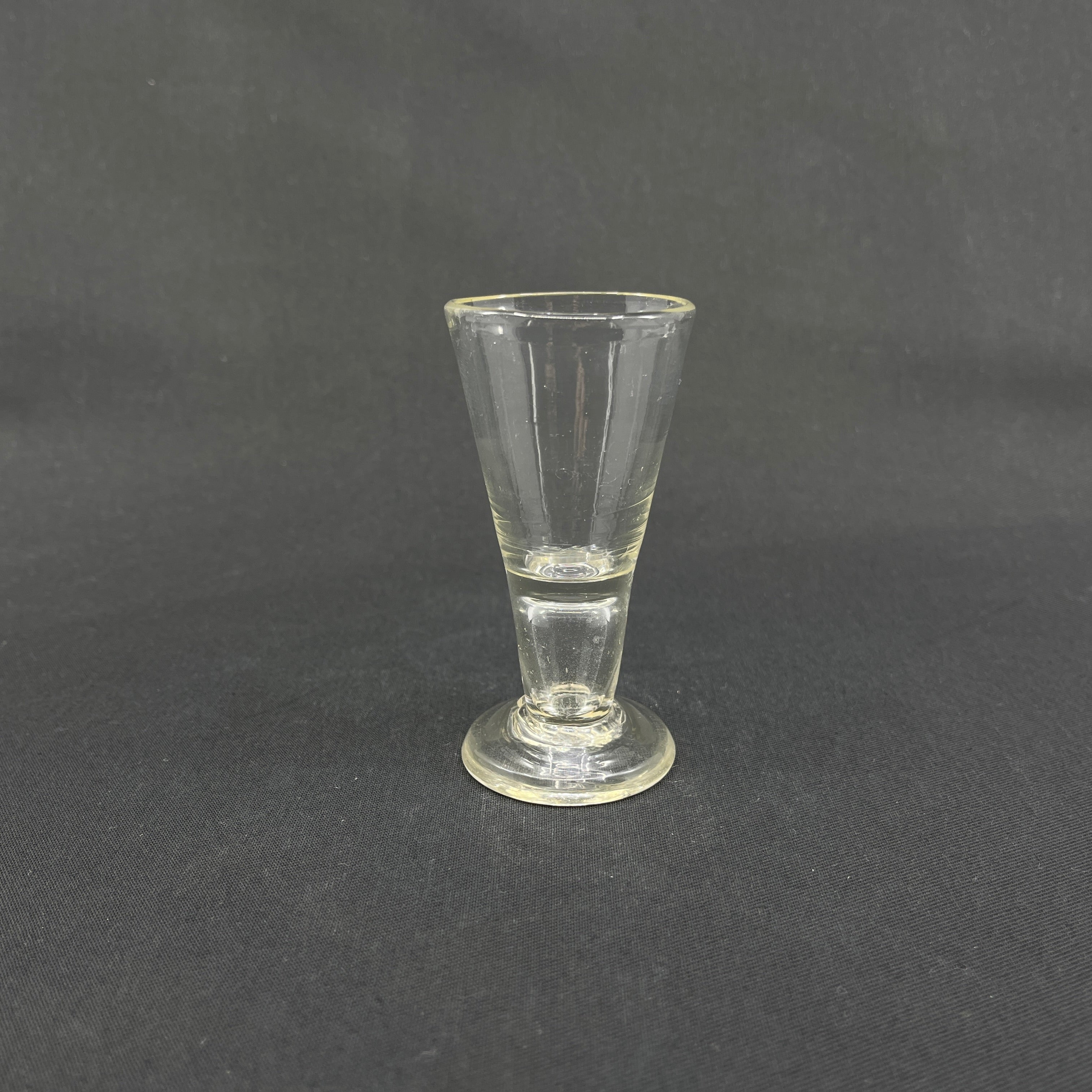 Frimurerglas med luftperle, 9,5 cm.