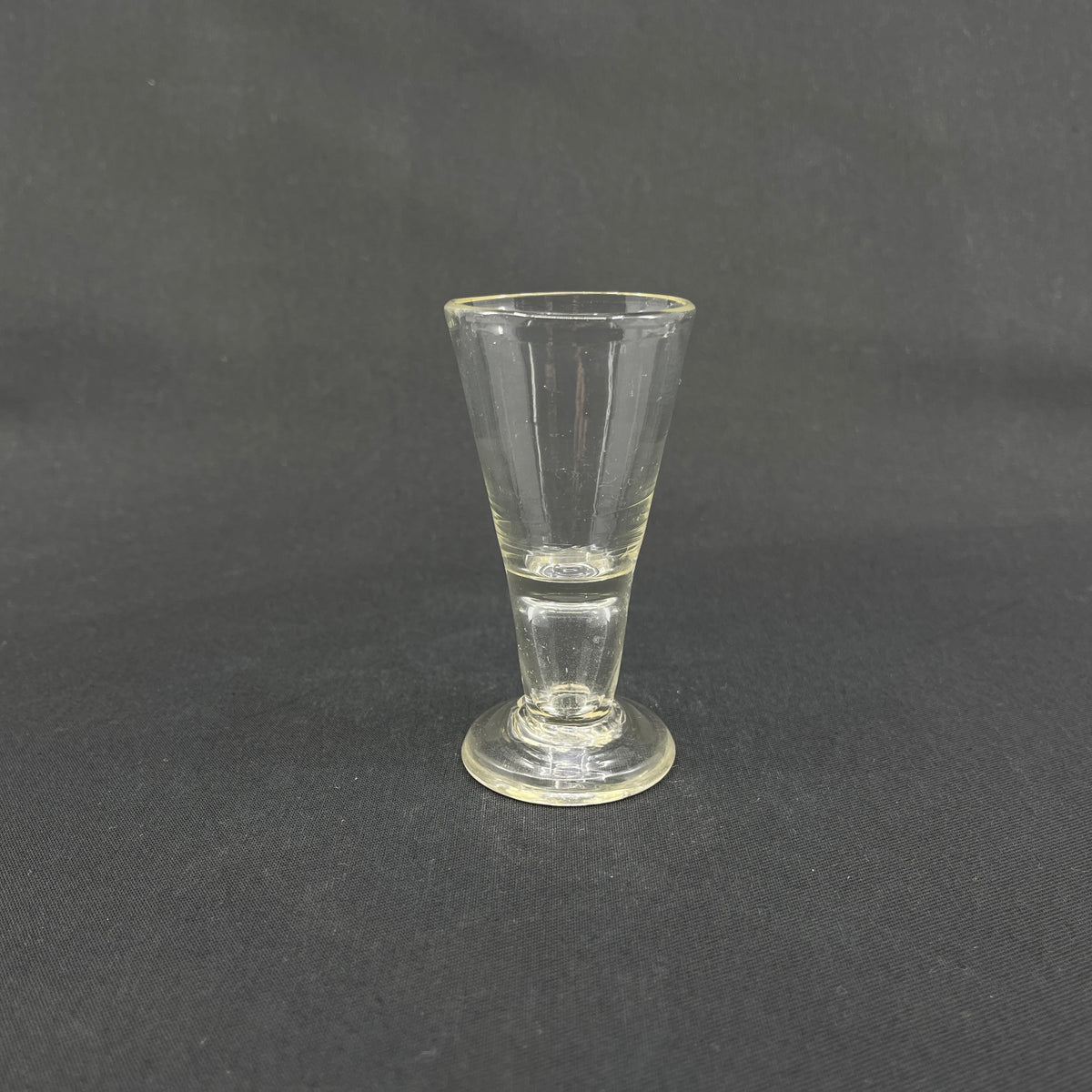 Masonic glass with air bead, 9.5 cm.
