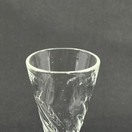 Holmegaard snapseglas variant af nr. 28