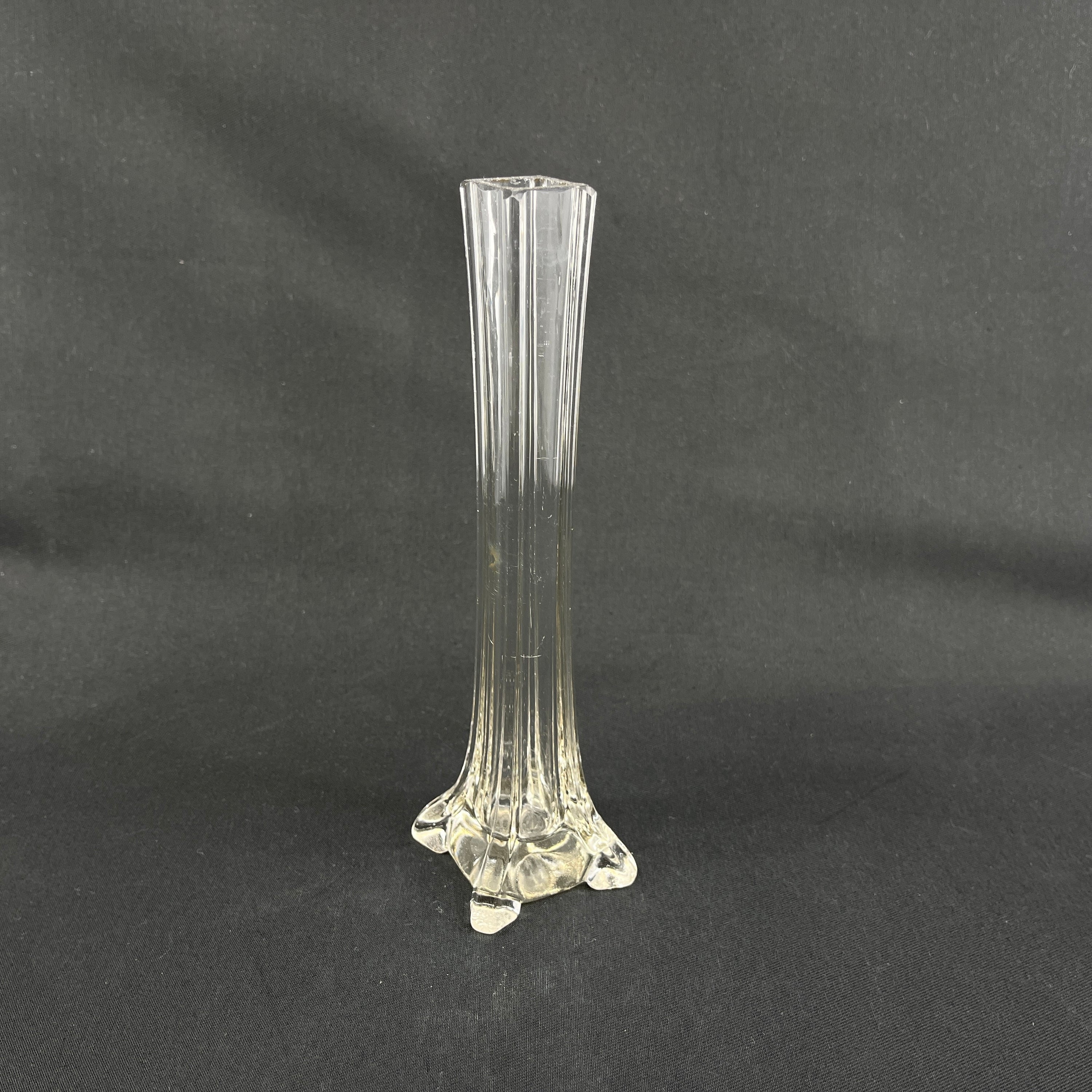 Miniature liljevase, 20 cm.