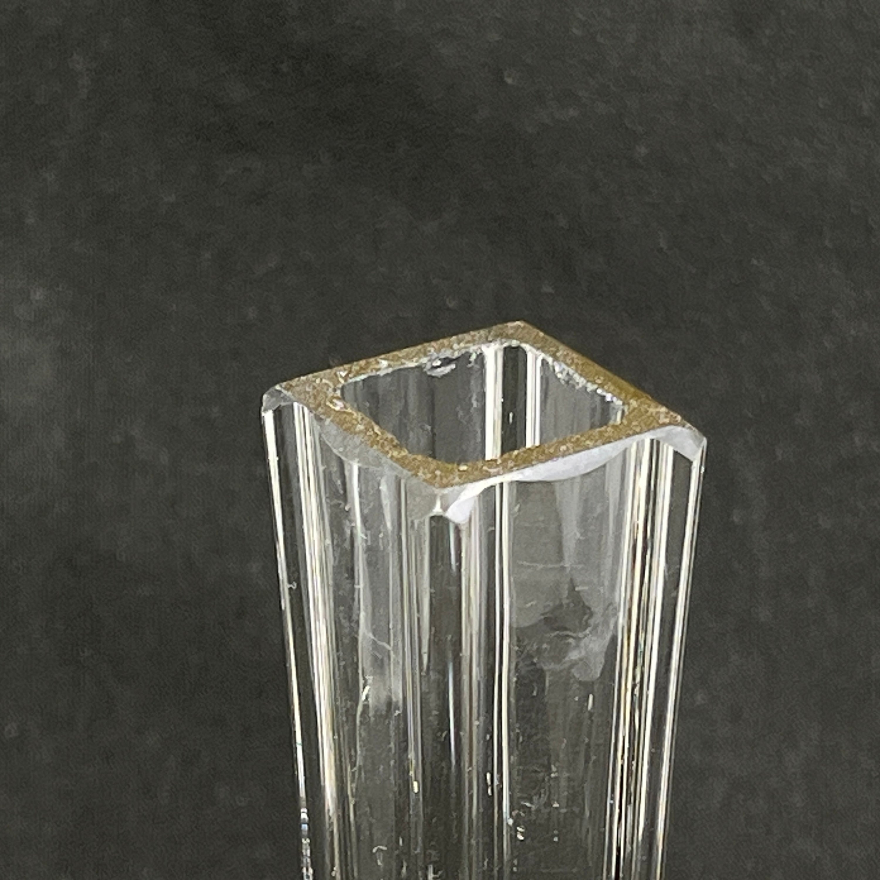 Miniature liljevase, 20 cm.