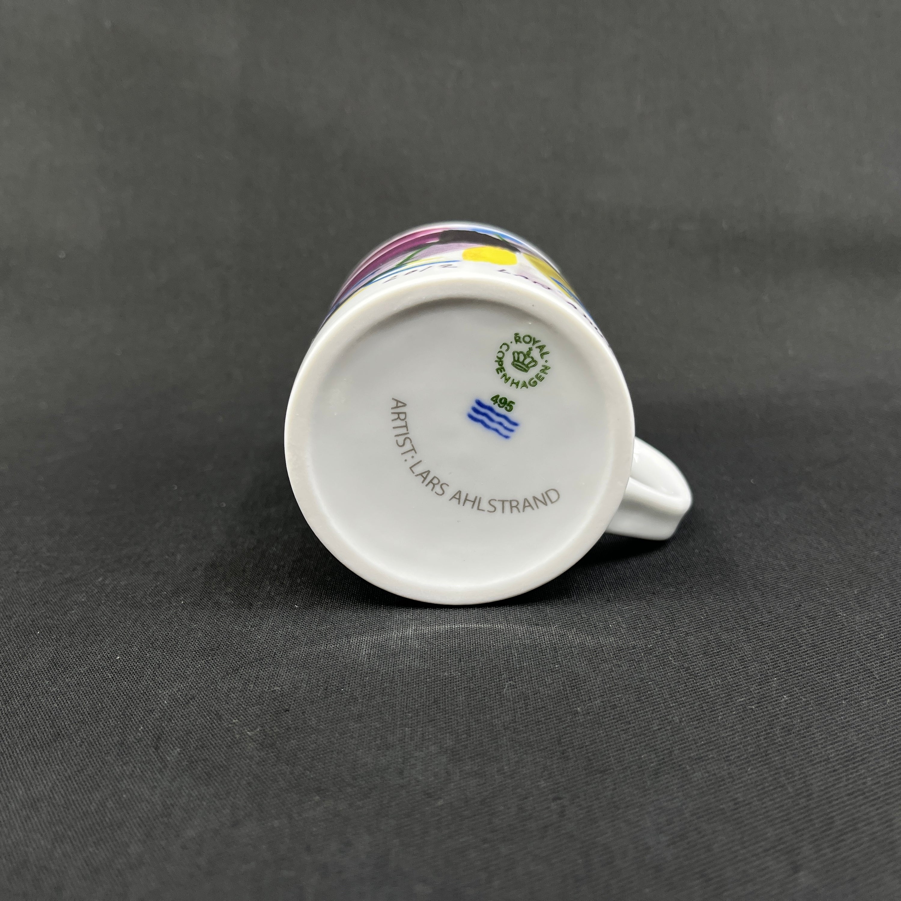 Royal Copenhagen kleiner Jahrgangsbecher 2006