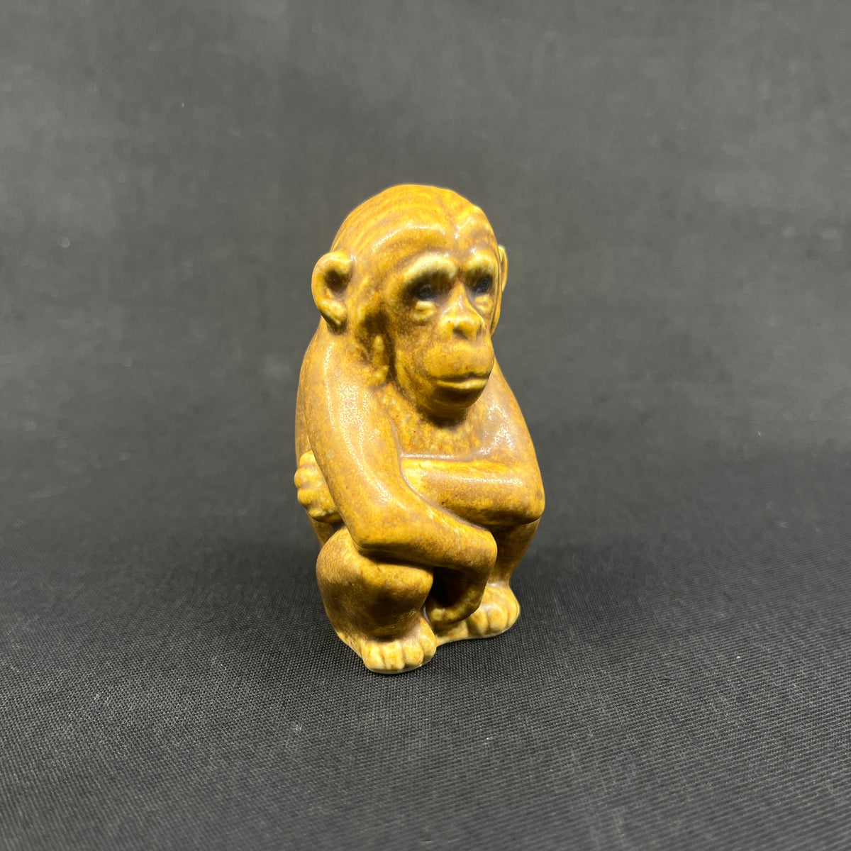 Sjælden Knud Basse figur - Chimpanse