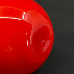 Round red Carnaby vase, 14 cm.