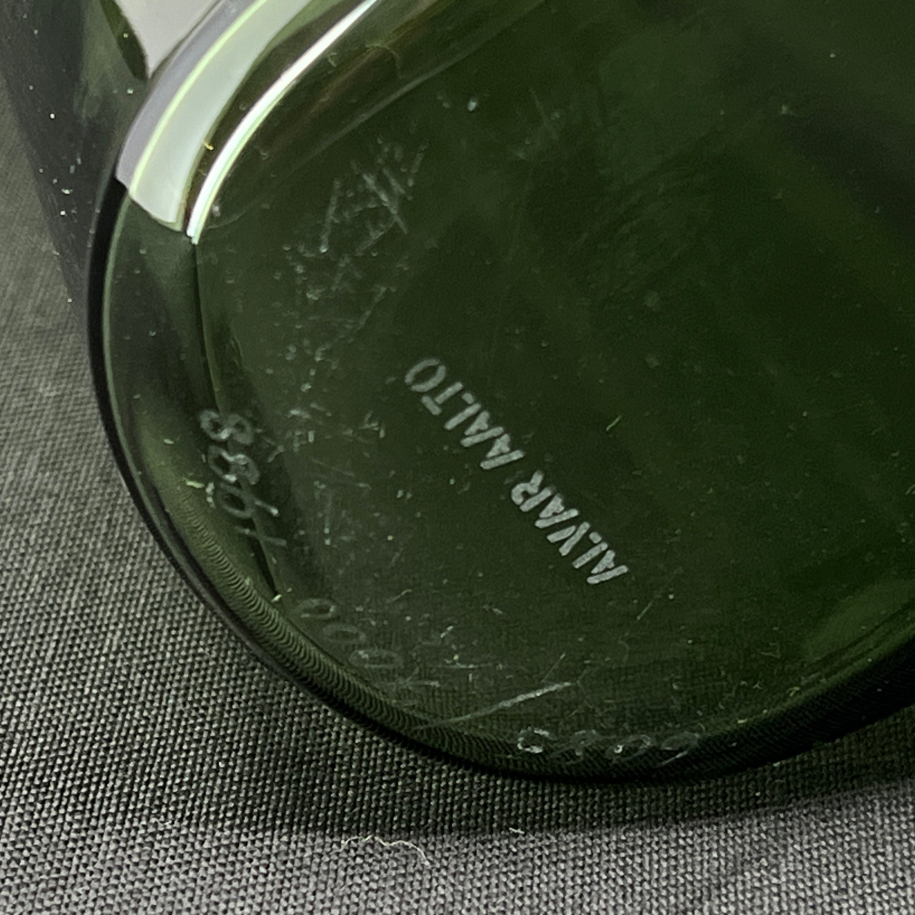 Mosgrøn Alvar Aalto Savoy vase, 12 cm.