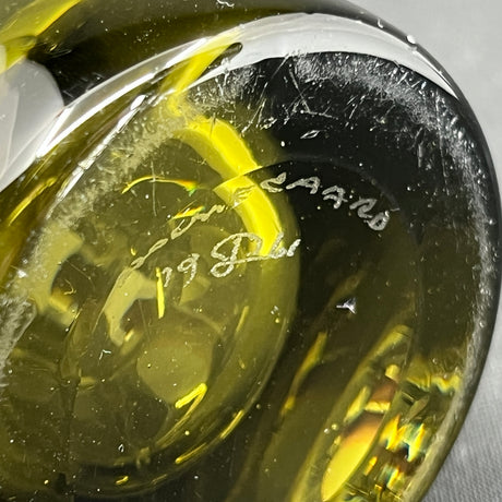 Olive cylinder vase, 17 cm.