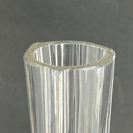 Slim lily vase with fine cuts, 20 cm.
