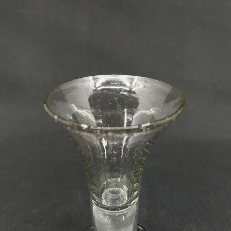 Rack glass from the 1880s