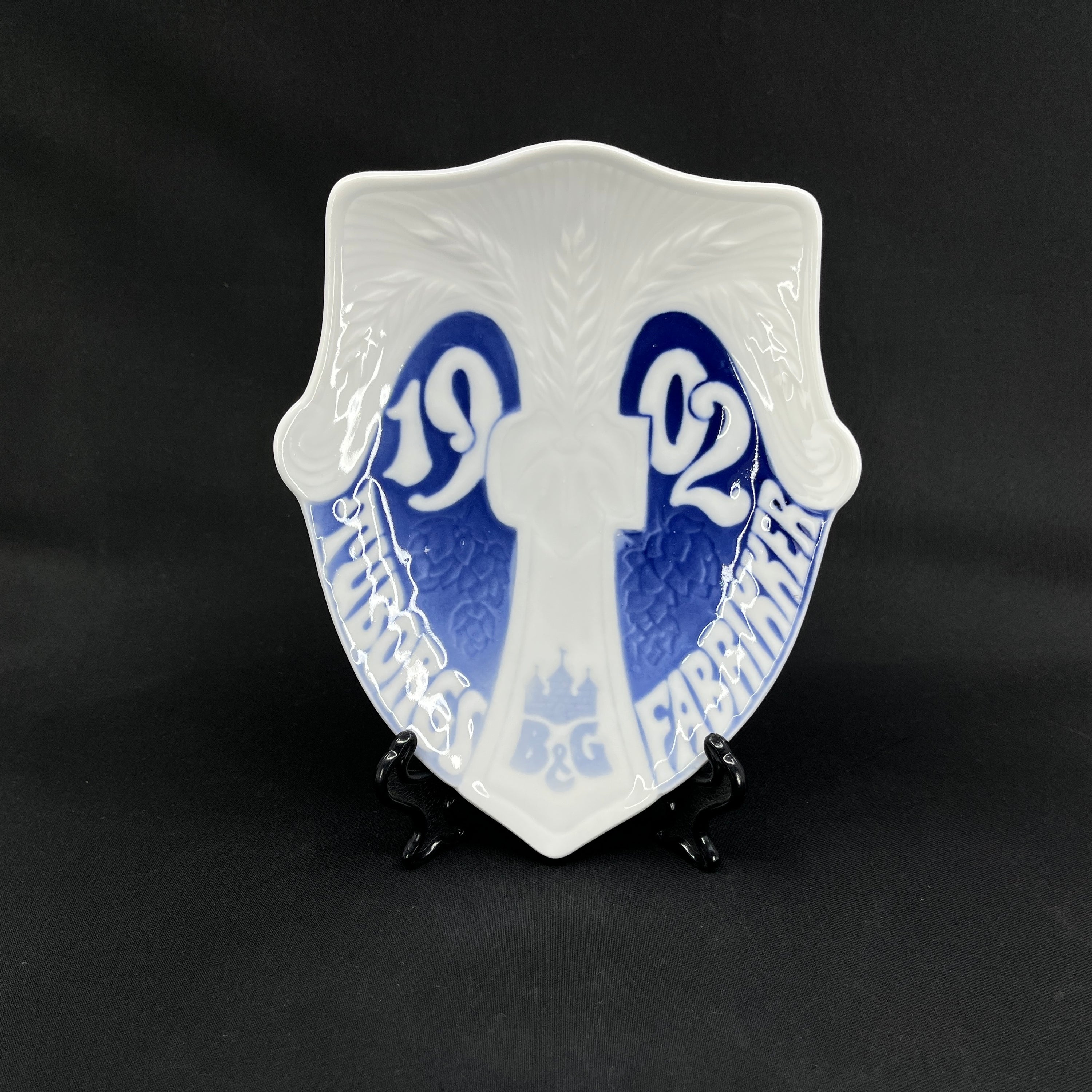 Bing & Grøndahl mindeplatte fra 1902 - Tuborg