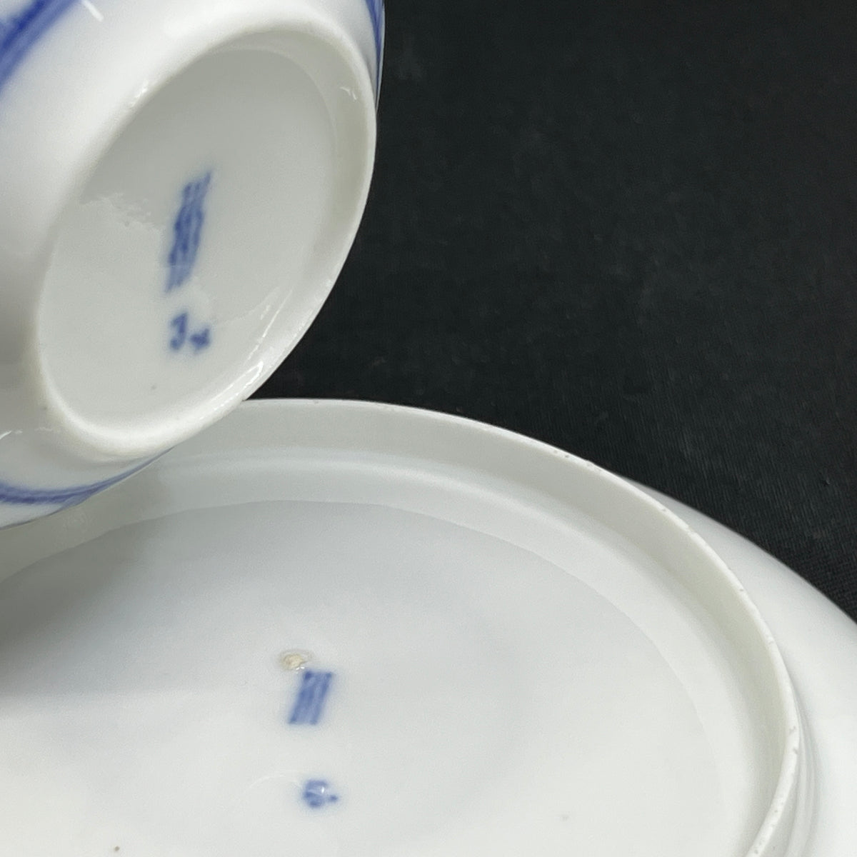 Large Blue Fluted Plain Teacup with Gold Rim