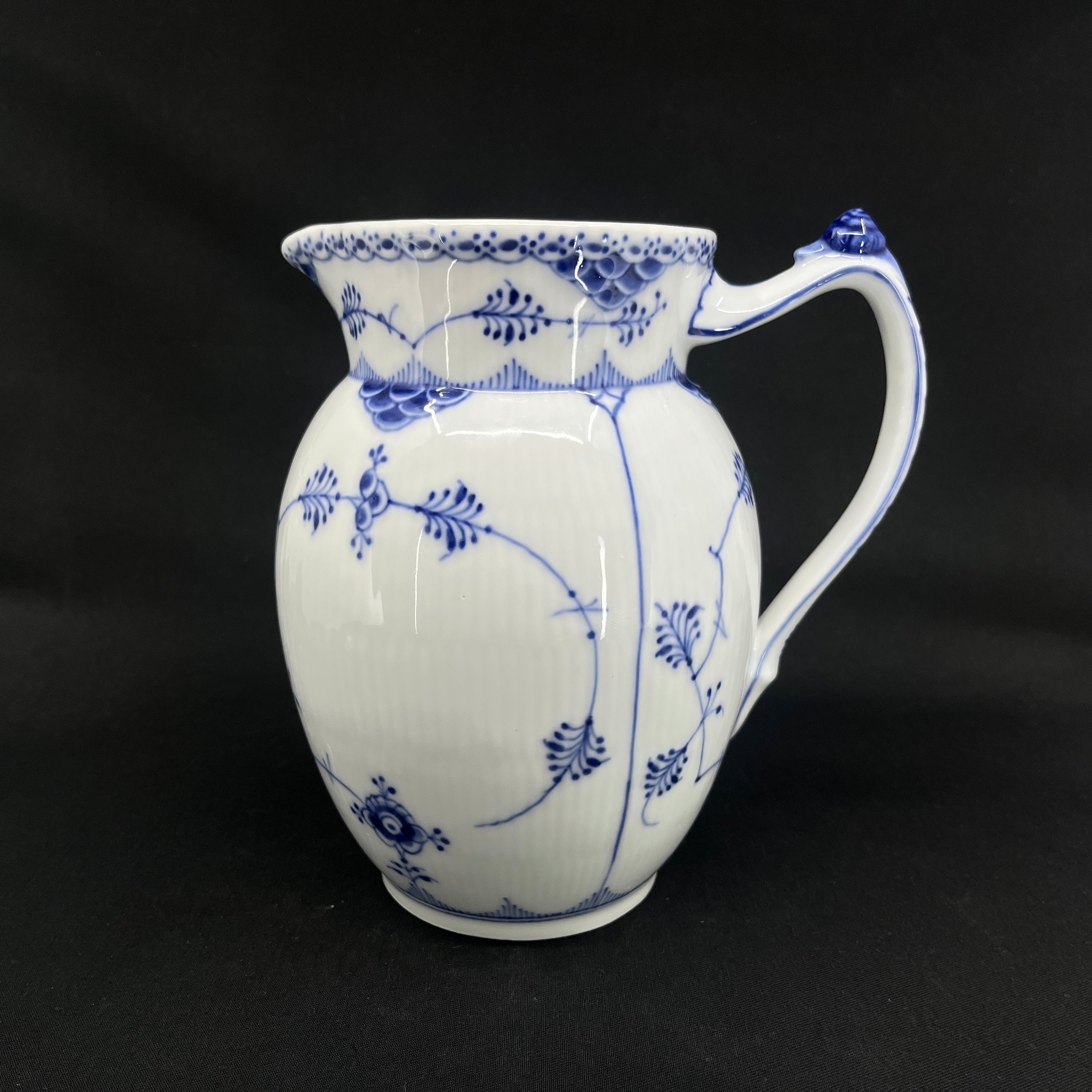 Stor Musselmalet Halvblonde kande, 1/668