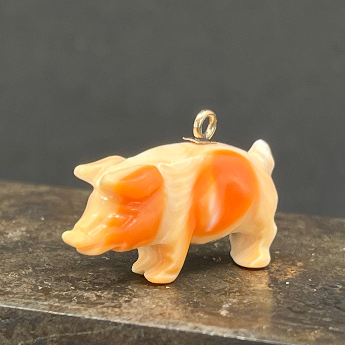 Vedhæng i sten - Miniature gris