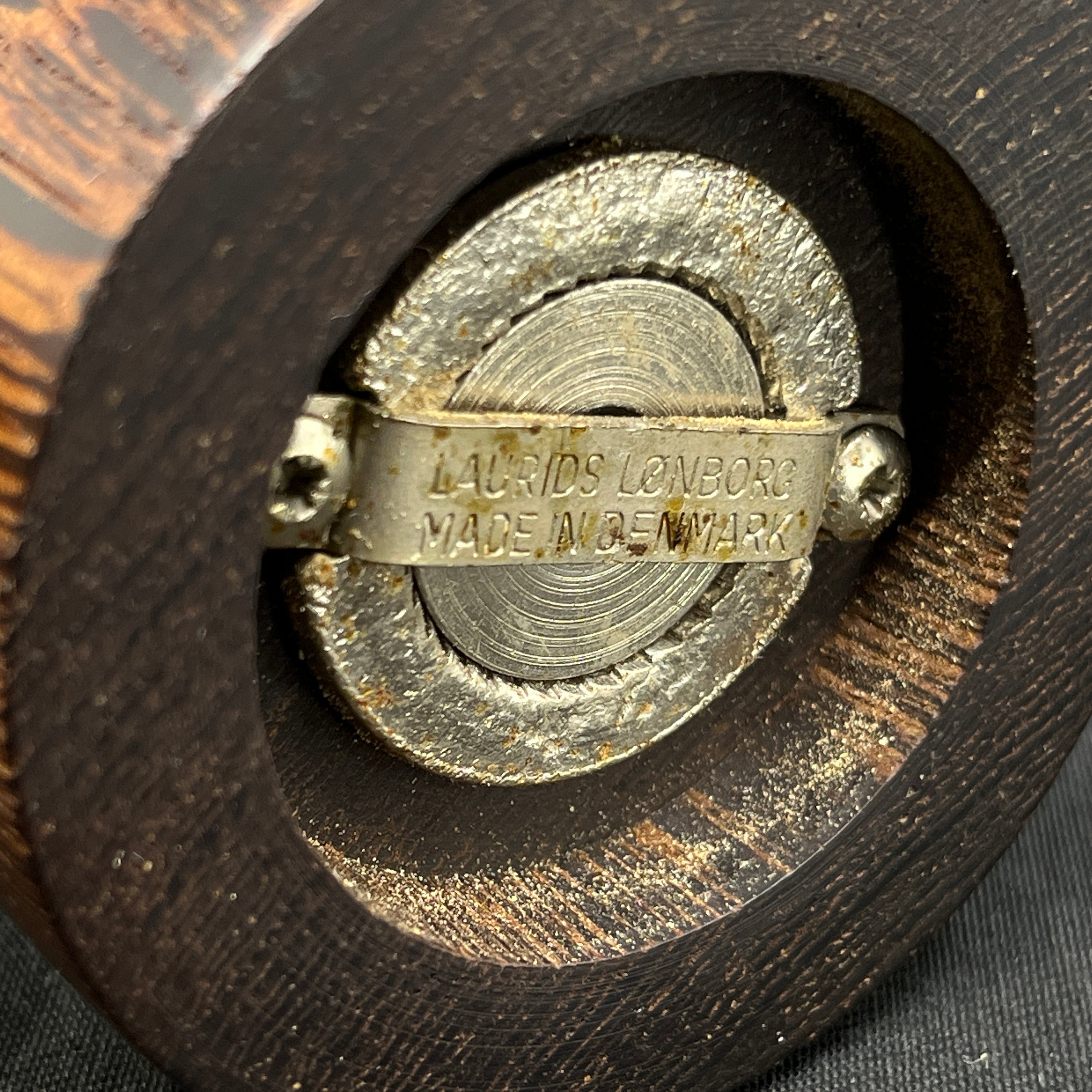 Laurids Lønborg peberkværn i wenge, 28 cm.