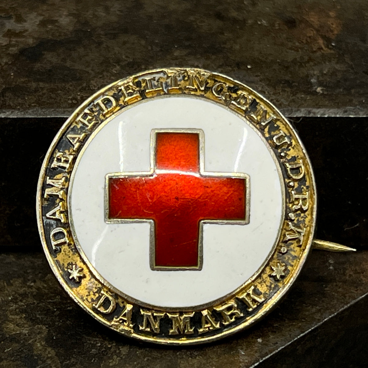 Røde Kors broche - Dameafdelingen Danmark