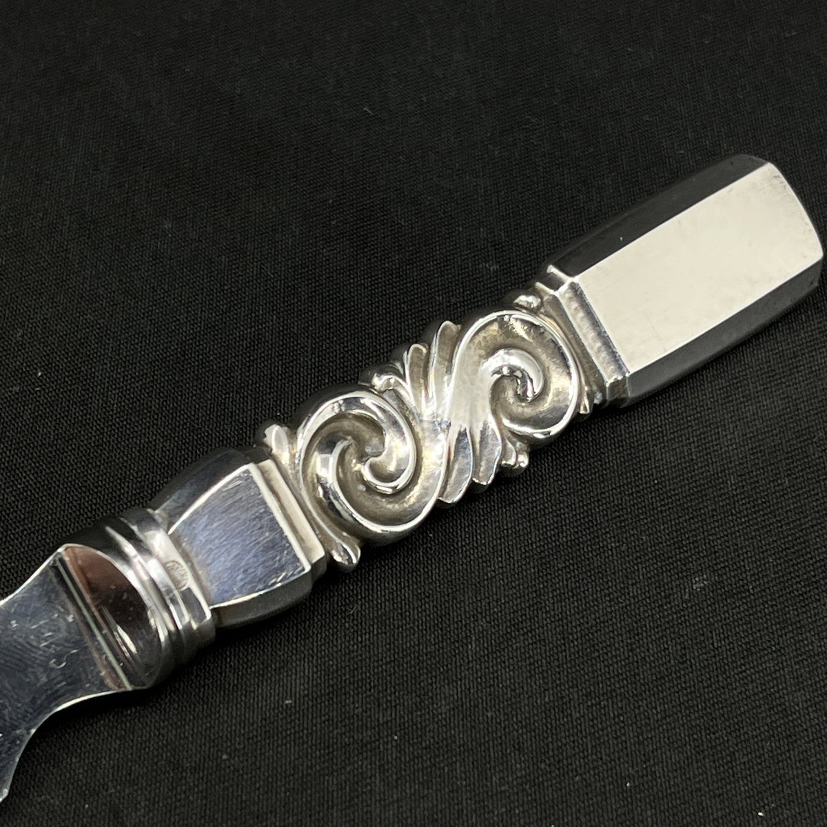 Saga lagkagekniv fra Georg Jensen