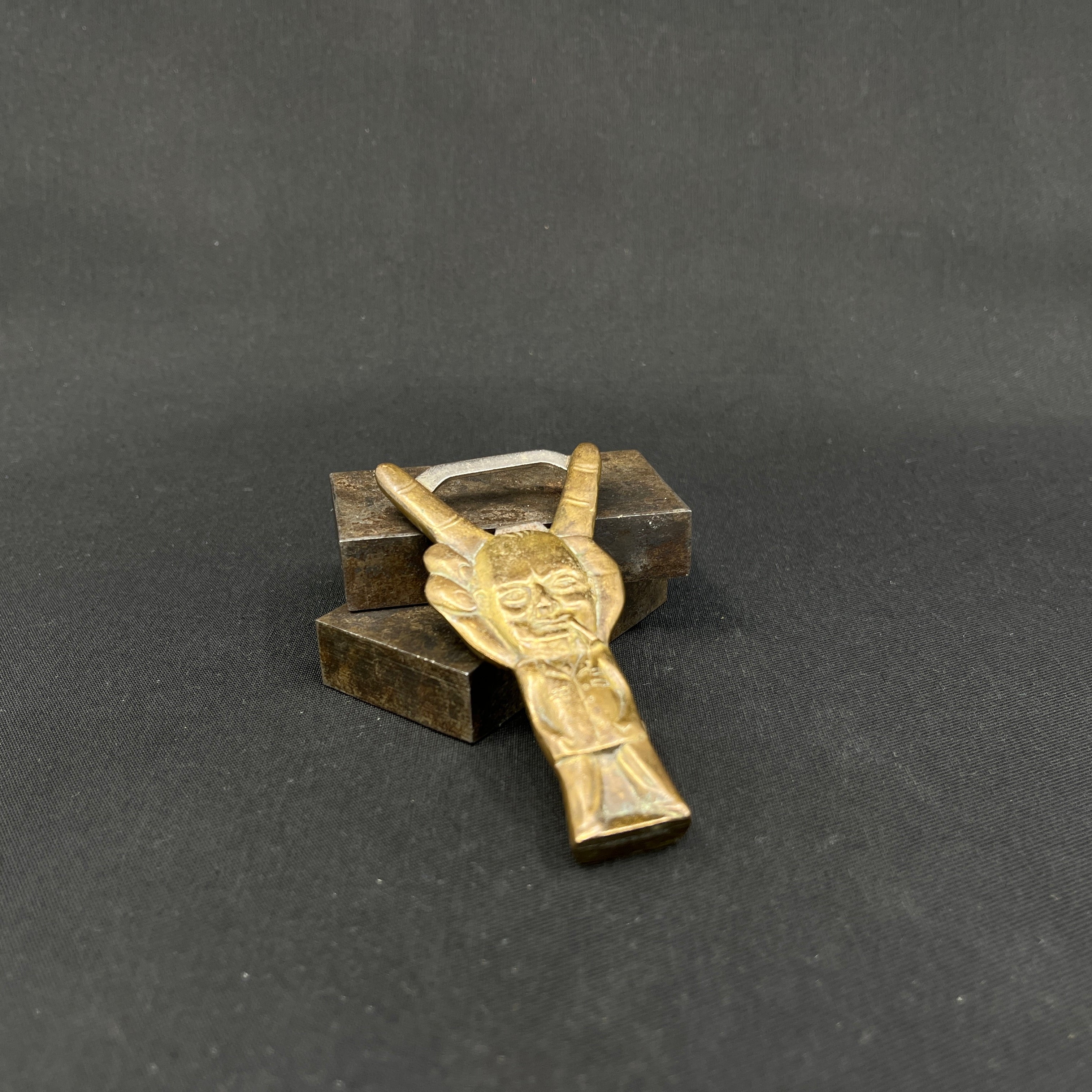 Sjælden oplukker  - V Day 1945 Churchill