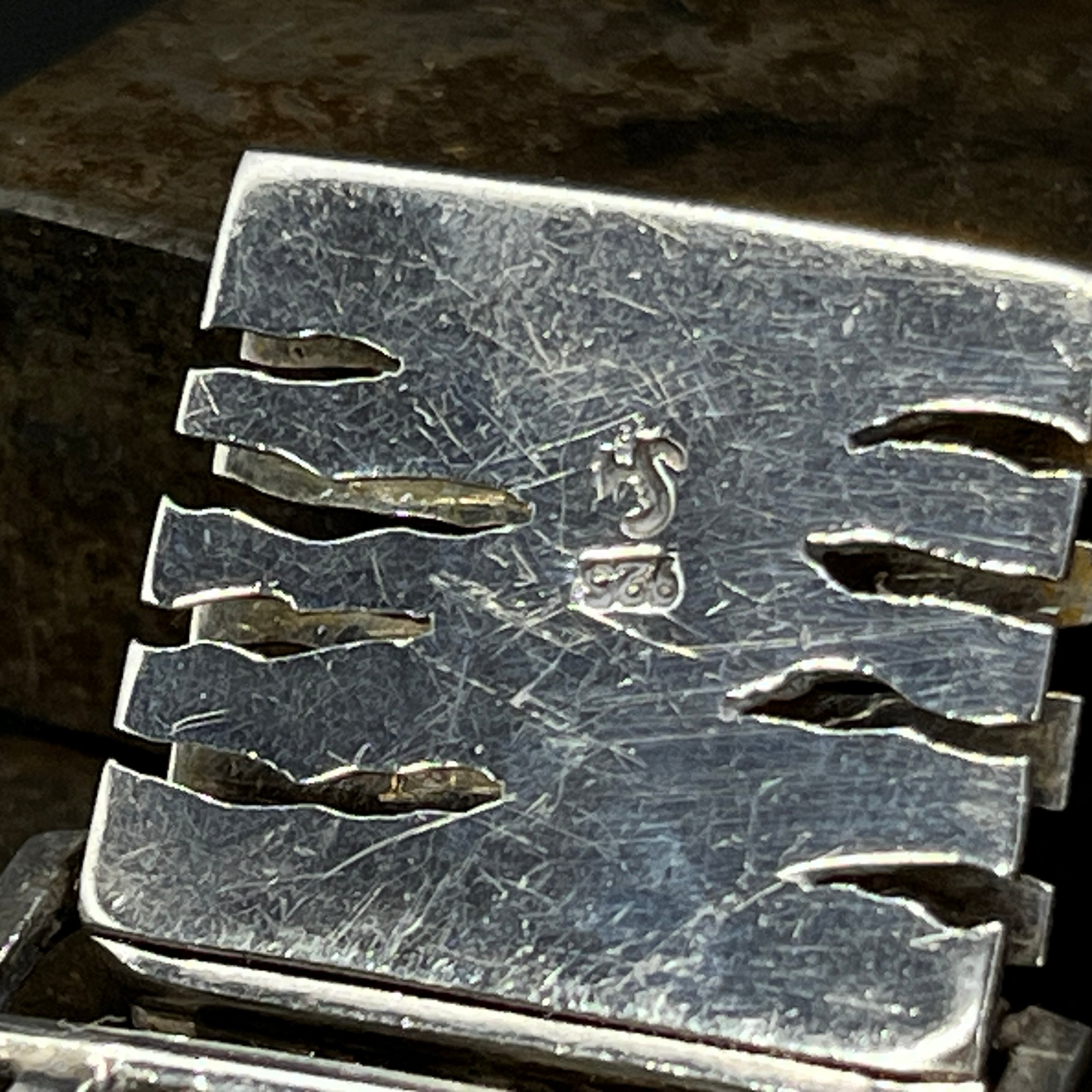 Modern brutalist bracelet in silver