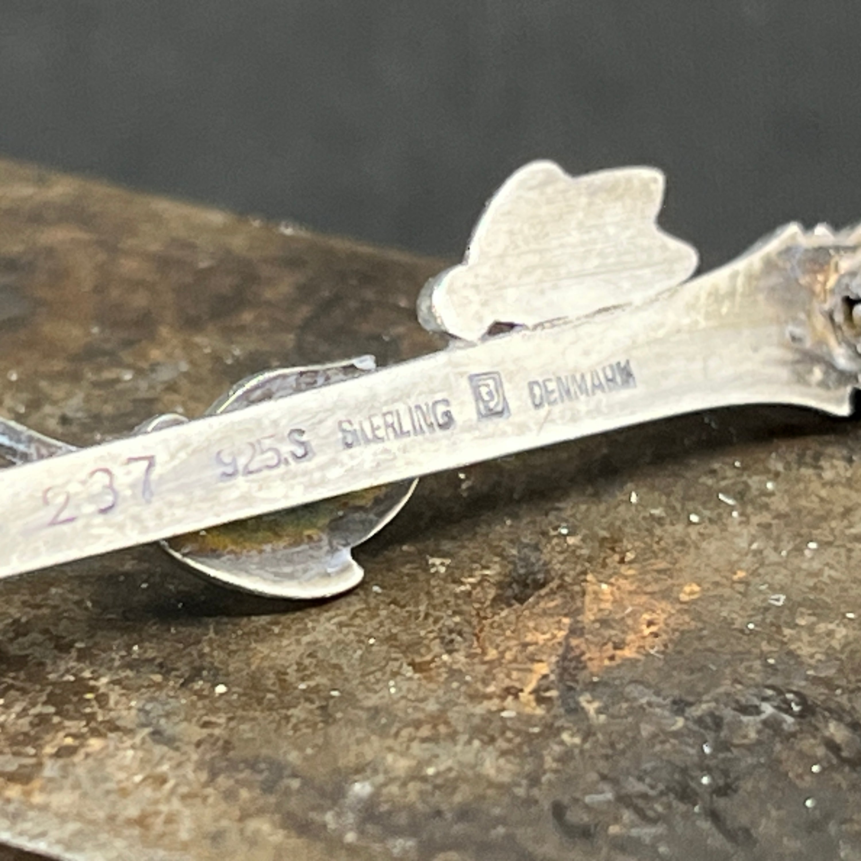 Georg Jensen brooch from 1933-1944, No 287